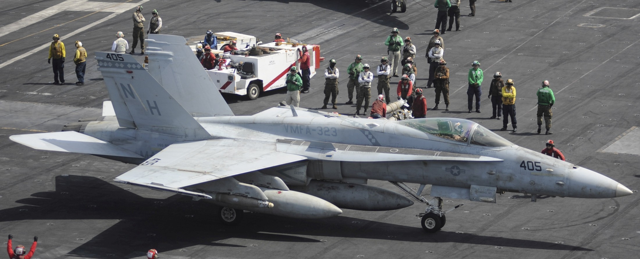 vmfa-323 death rattlers marine fighter attack squadron f/a-18c hornet cvw-11 uss nimitz cvn-68 188