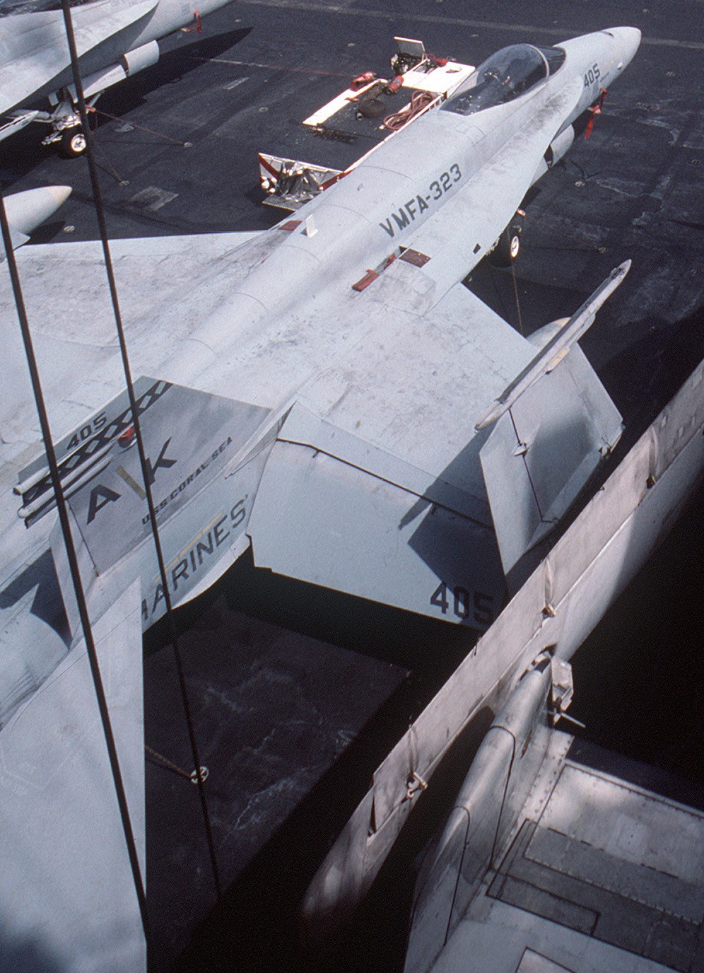 vmfa-323 death rattlers marine fighter attack squadron f/a-18a hornet cvw-13 uss coral sea cv-43 190 lybia