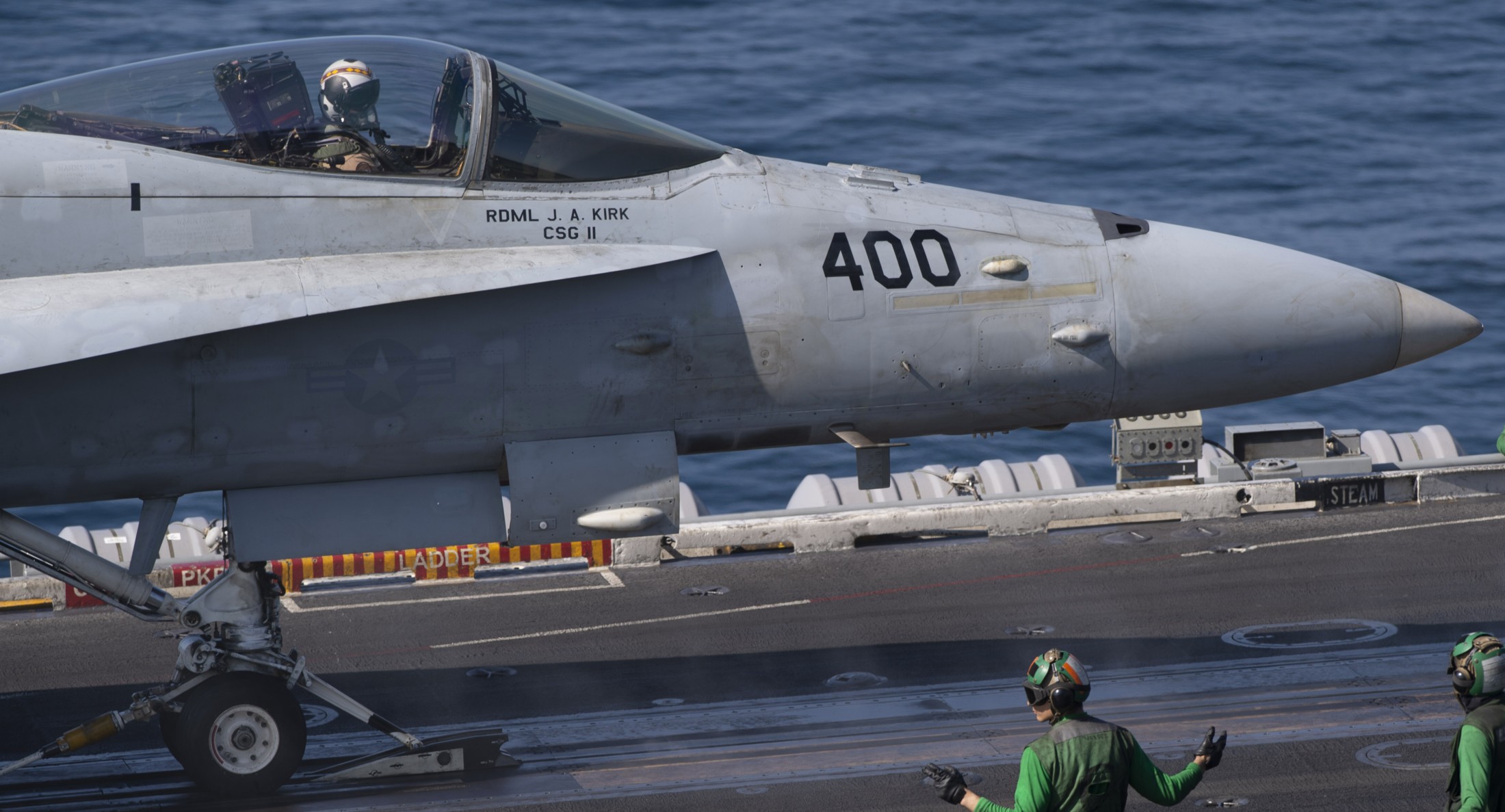 vmfa-323 death rattlers marine fighter attack squadron f/a-18c hornet cvw-17 uss nimitz cvn-68 211