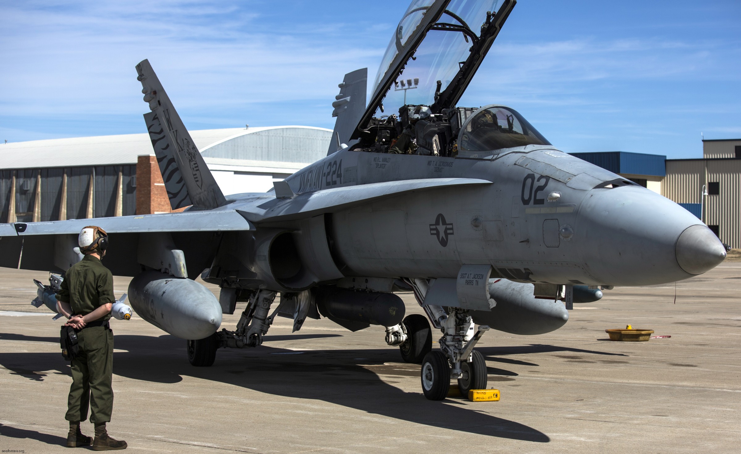 vmfa(aw)-224 bengals marine fighter attack squadron usmc f/a-18d hornet 57
