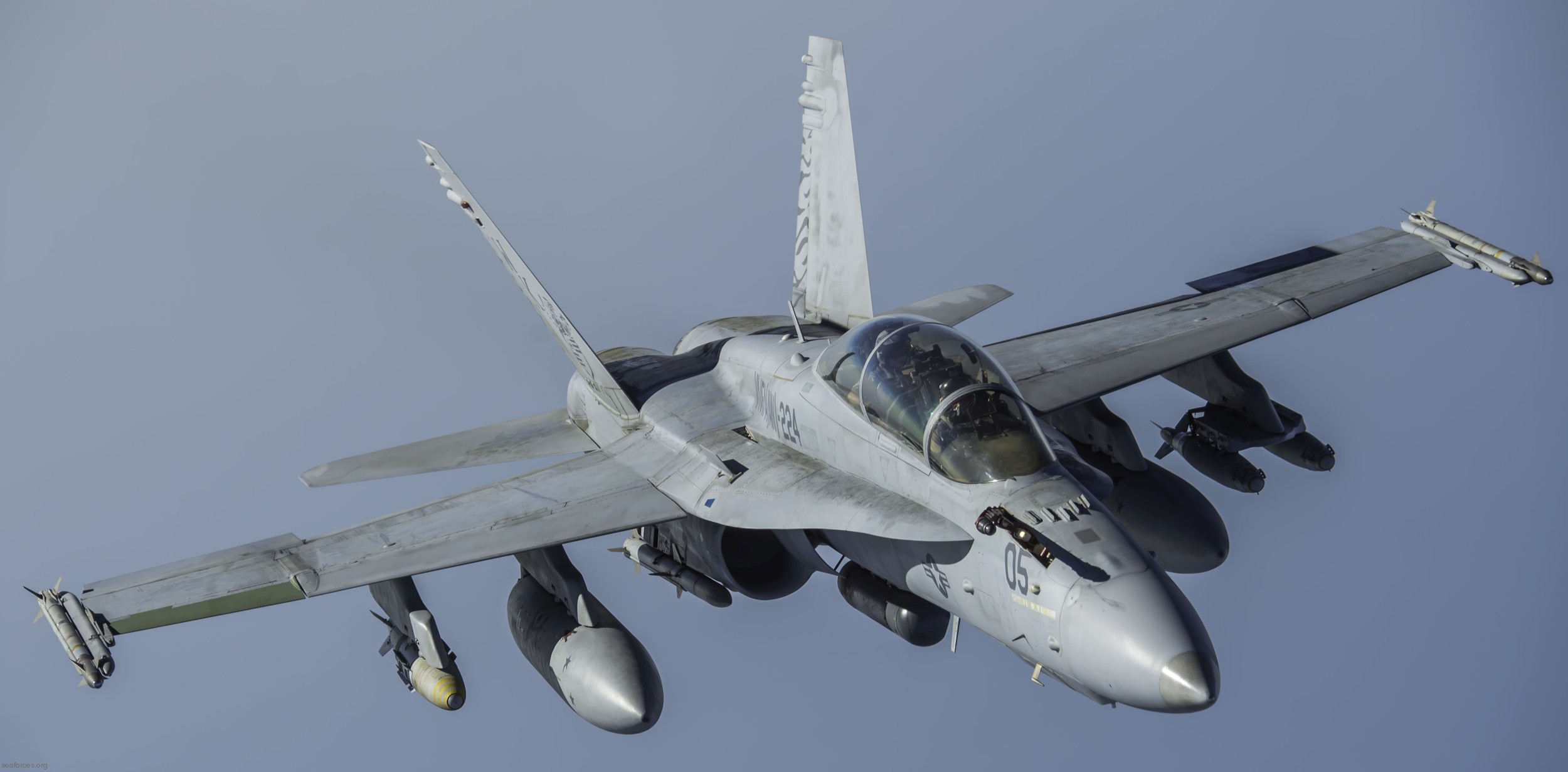 vmfa(aw)-224 bengals marine fighter attack squadron usmc f/a-18d hornet 71 operation inherent resolve