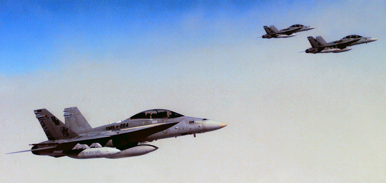 vmfa(aw)-224 bengals marine fighter attack squadron usmc f/a-18d hornet 83