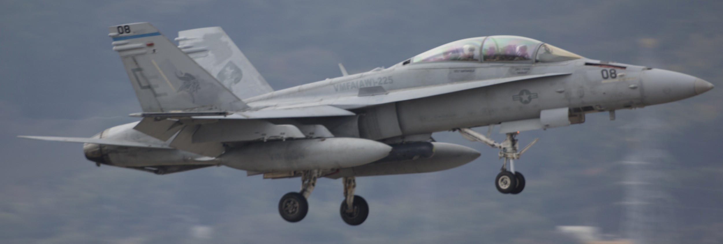 vmfa(aw)-225 vikings marine fighter attack squadron f/a-18d hornet 17