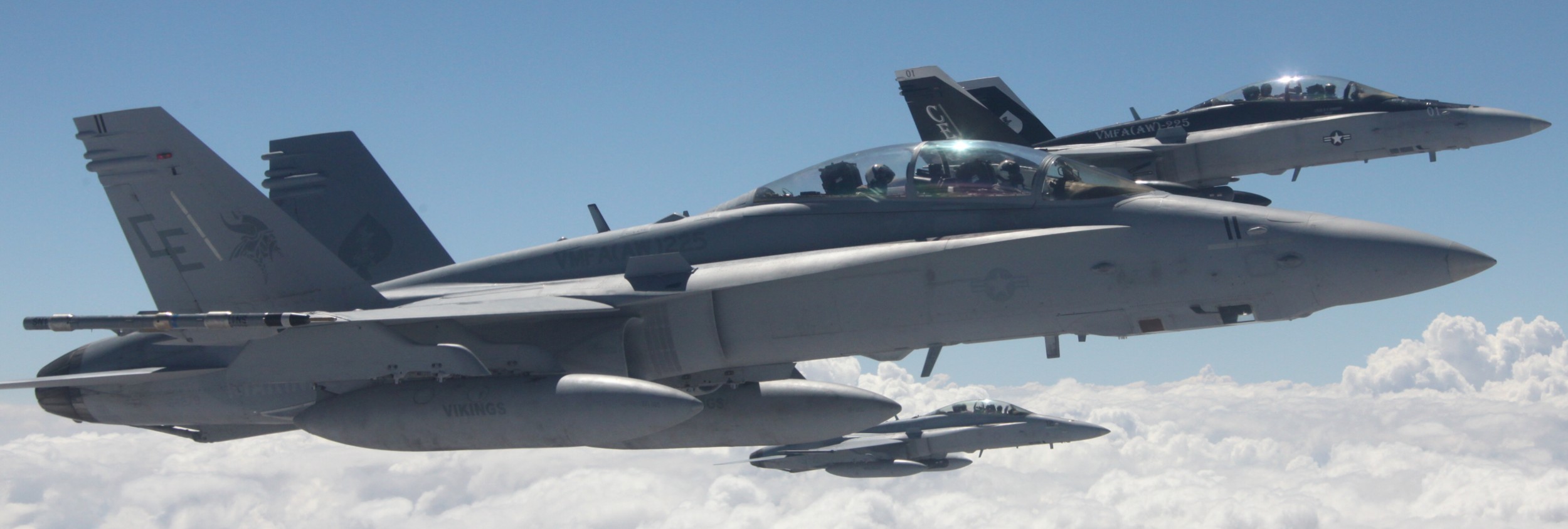 vmfa(aw)-225 vikings marine fighter attack squadron f/a-18d hornet 53