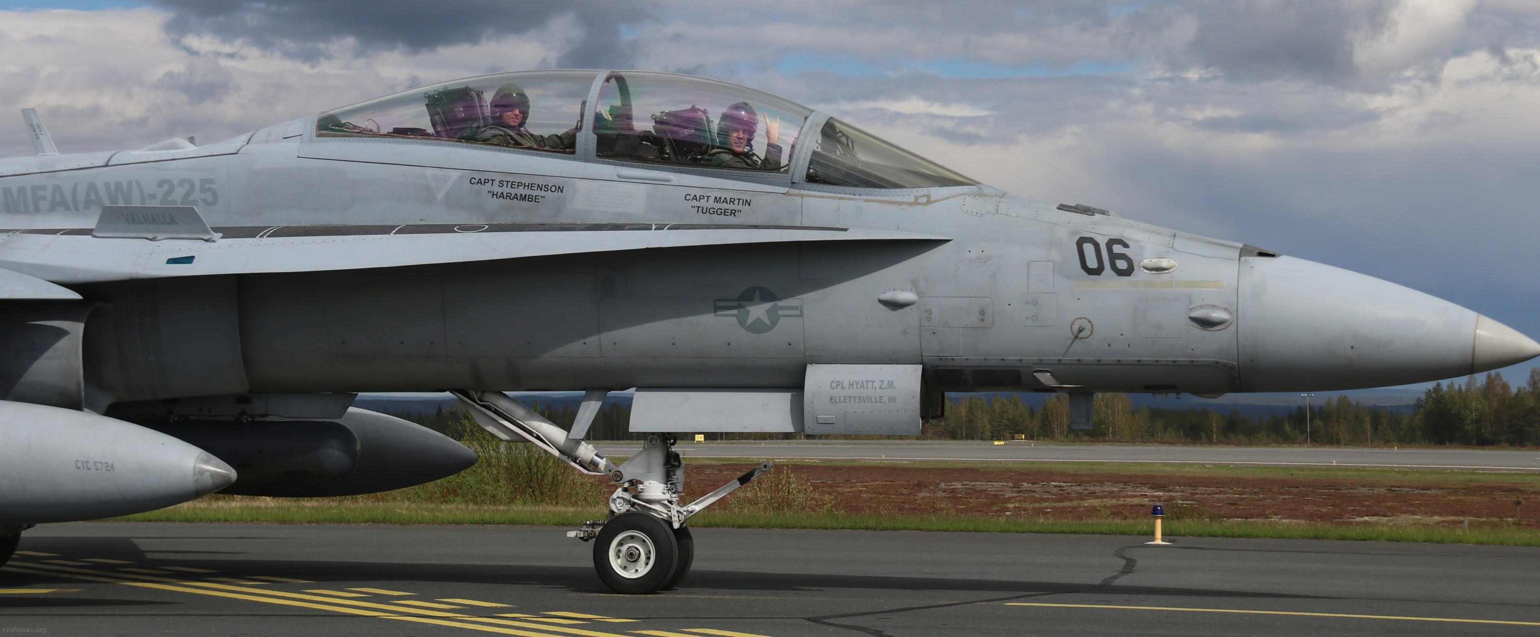 vmfa(aw)-225 vikings marine fighter attack squadron f/a-18d hornet 60 exercise arctic challenge finland