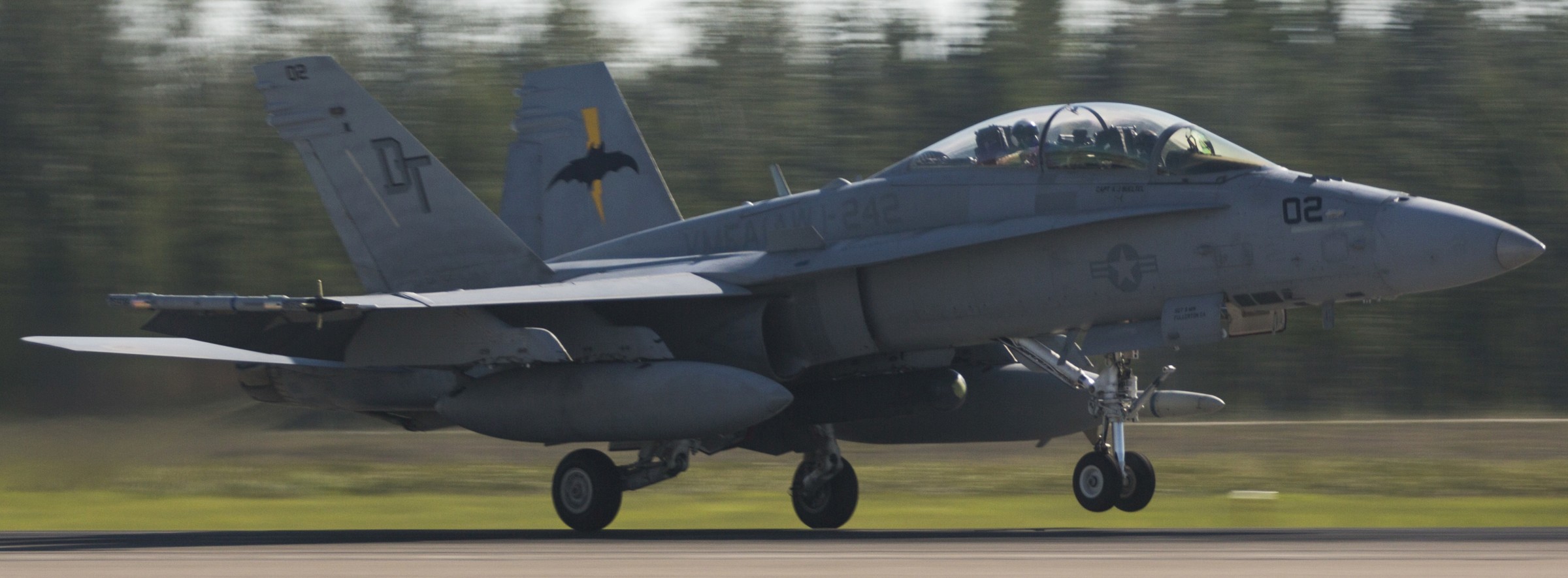 vmfa(aw)-242 bats marine all-weather fighter attack squadron usmc f/a-18d hornet 43 exercise northern edge alaska