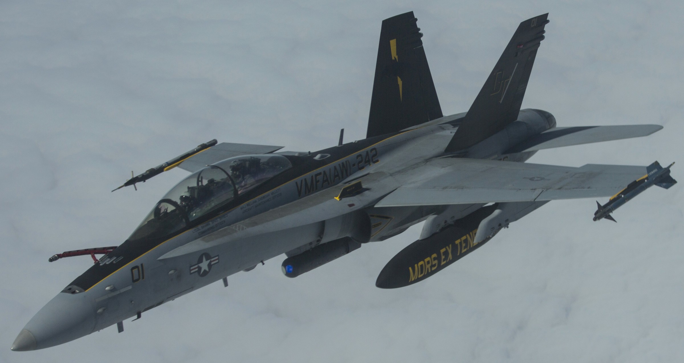 vmfa(aw)-242 bats marine all-weather fighter attack squadron usmc f/a-18d hornet 48 exercise northern edge alaska
