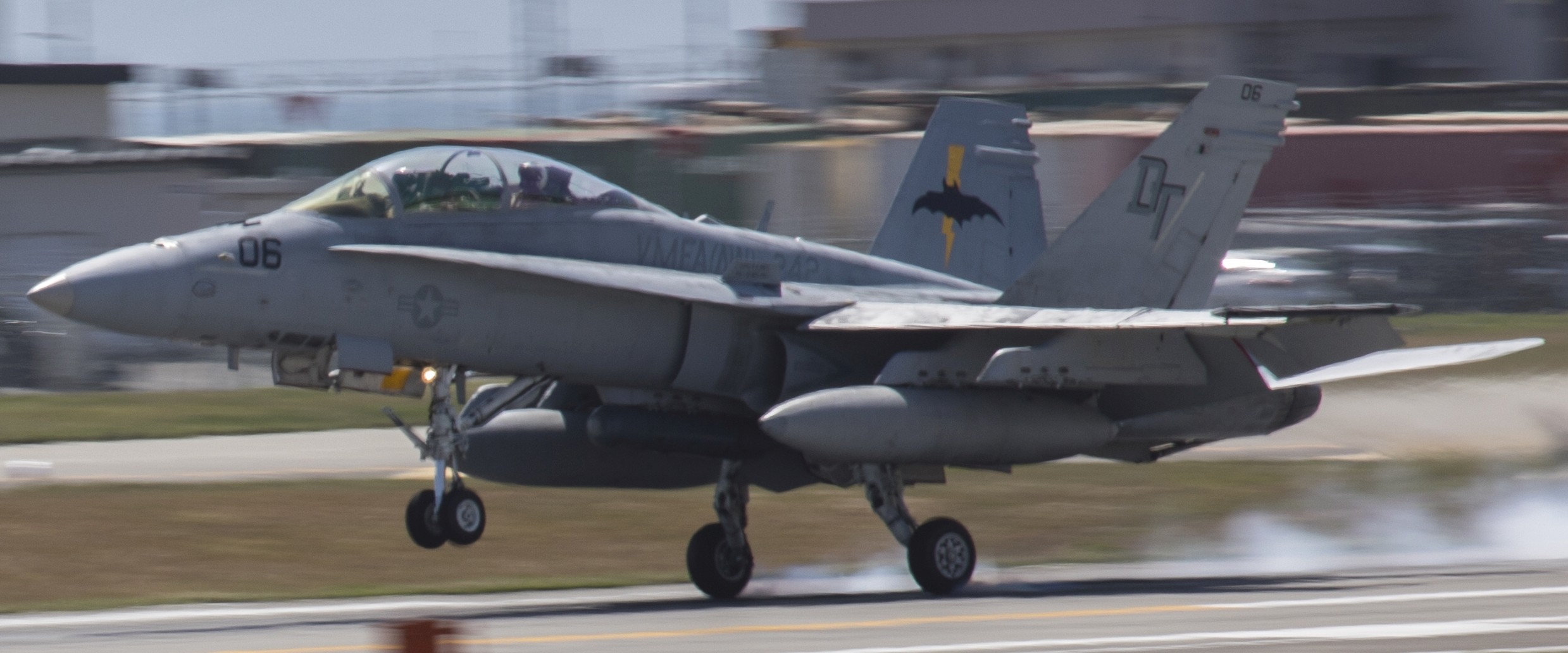 vmfa(aw)-242 bats marine all-weather fighter attack squadron usmc f/a-18d hornet 73