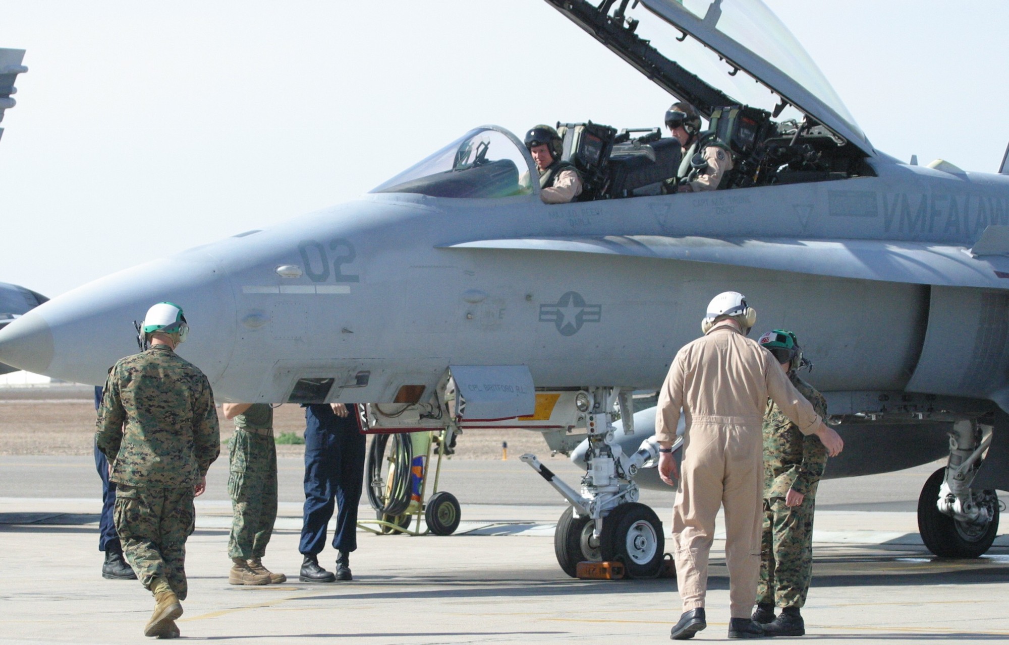 vmfa(aw)-332 moonlighters marine fighter attack squadron all-weather f/a-18d hornet 18 atars system