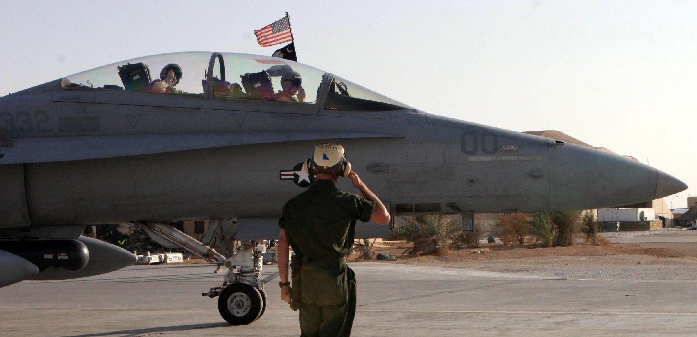 vmfa(aw)-332 moonlighters marine fighter attack squadron all-weather f/a-18d hornet 25