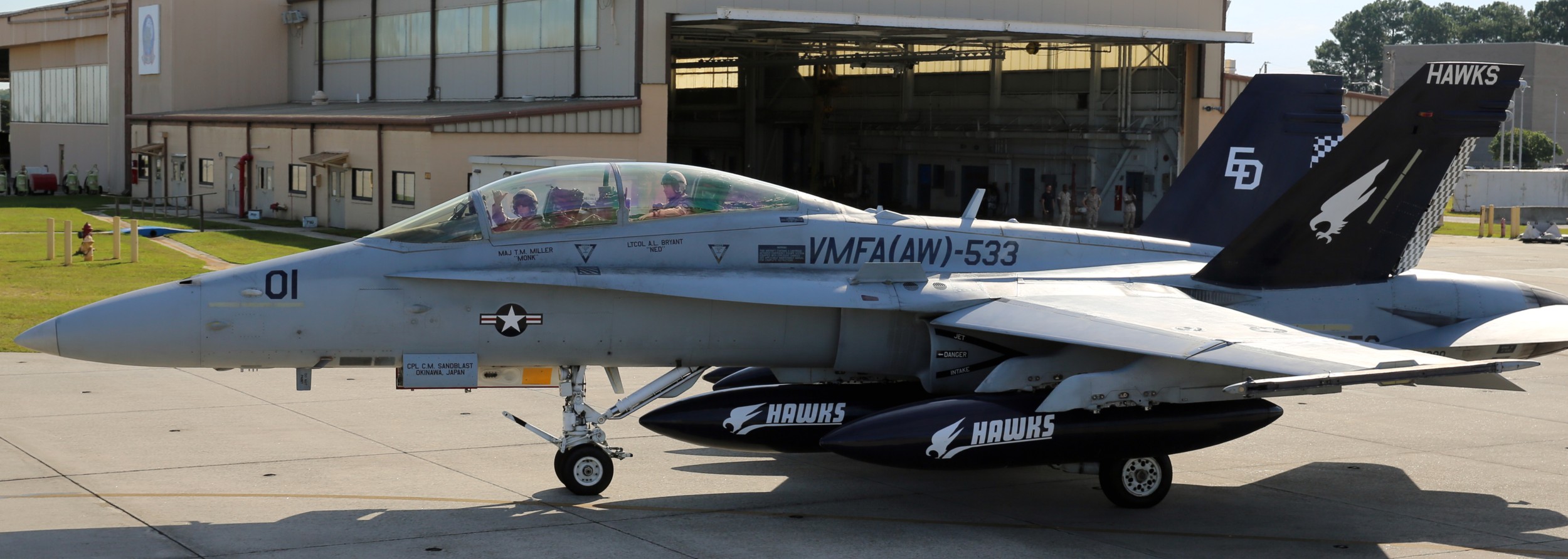 vmfa(aw)-533 hawks marine fighter attack squadron usmc f/a-18d hornet 18 mcas beaufort