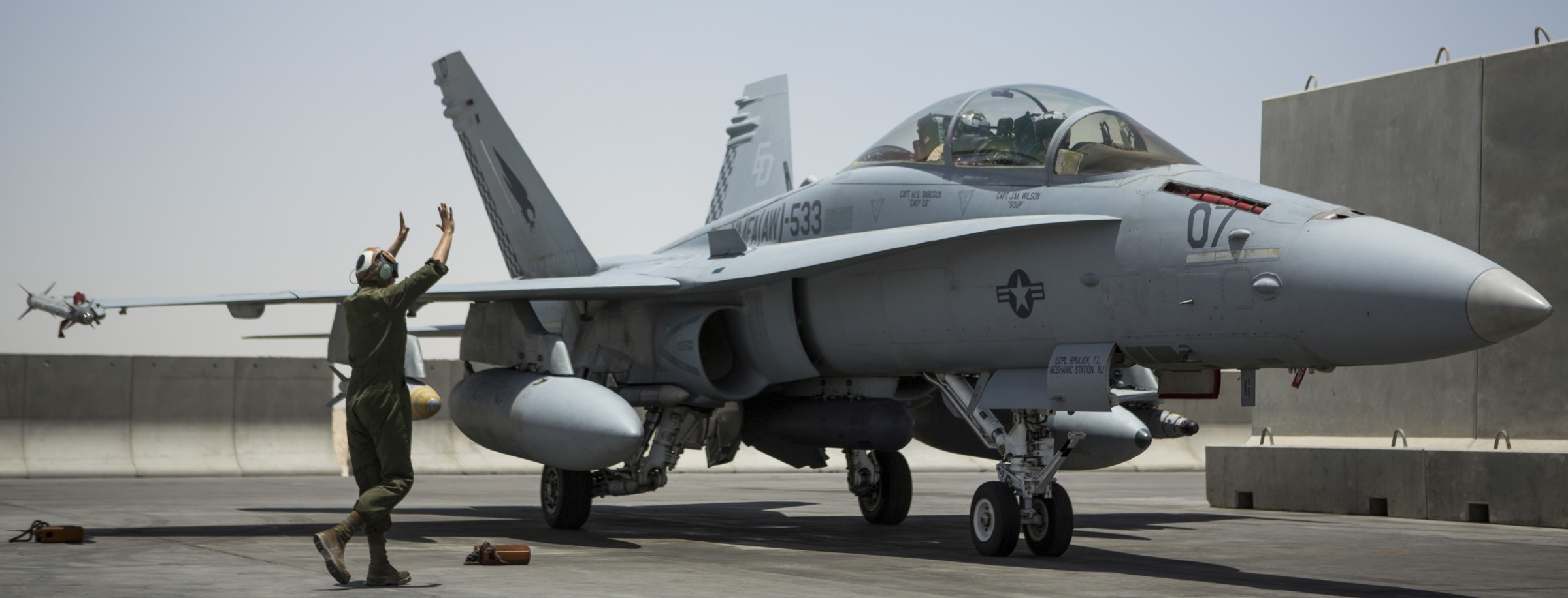 vmfa(aw)-533 hawks marine fighter attack squadron usmc f/a-18d hornet 36