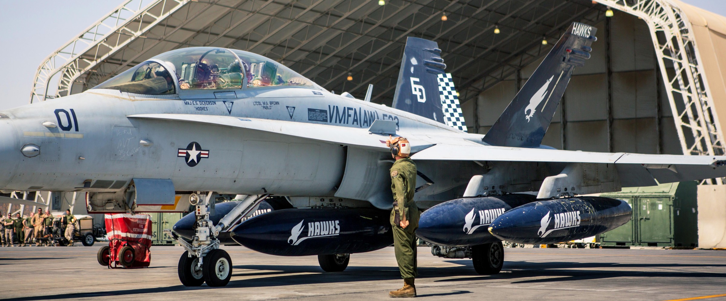 vmfa(aw)-533 hawks marine fighter attack squadron usmc f/a-18d hornet 43 centcom aor