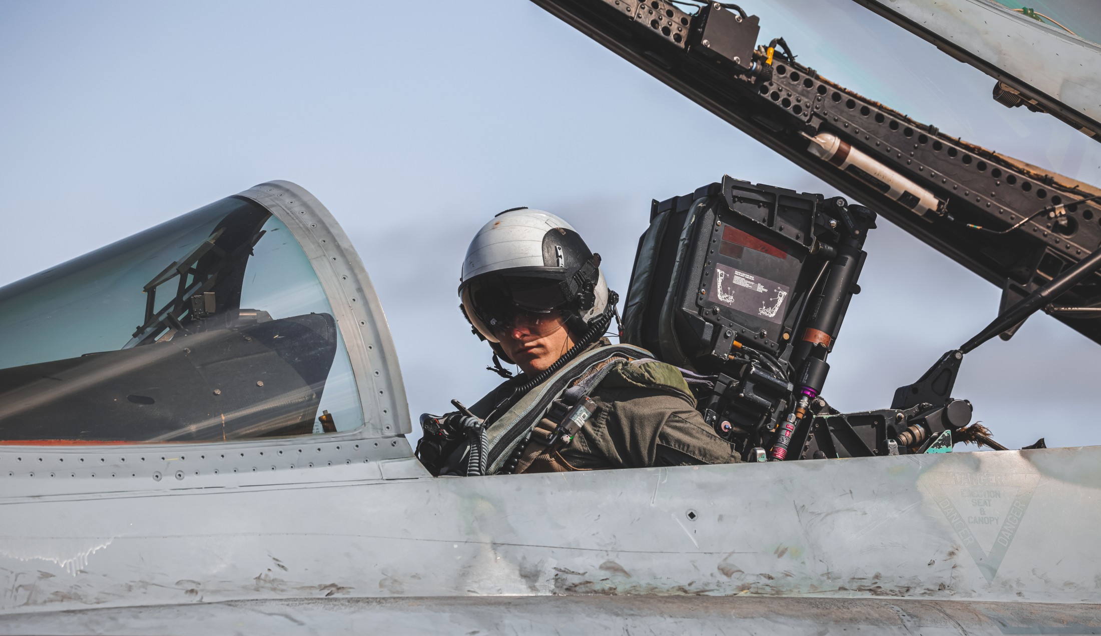 vmfat-101 sharpshooters marine fighter attack training squadron f/a-18c hornet wsep tyndall afb florida 112