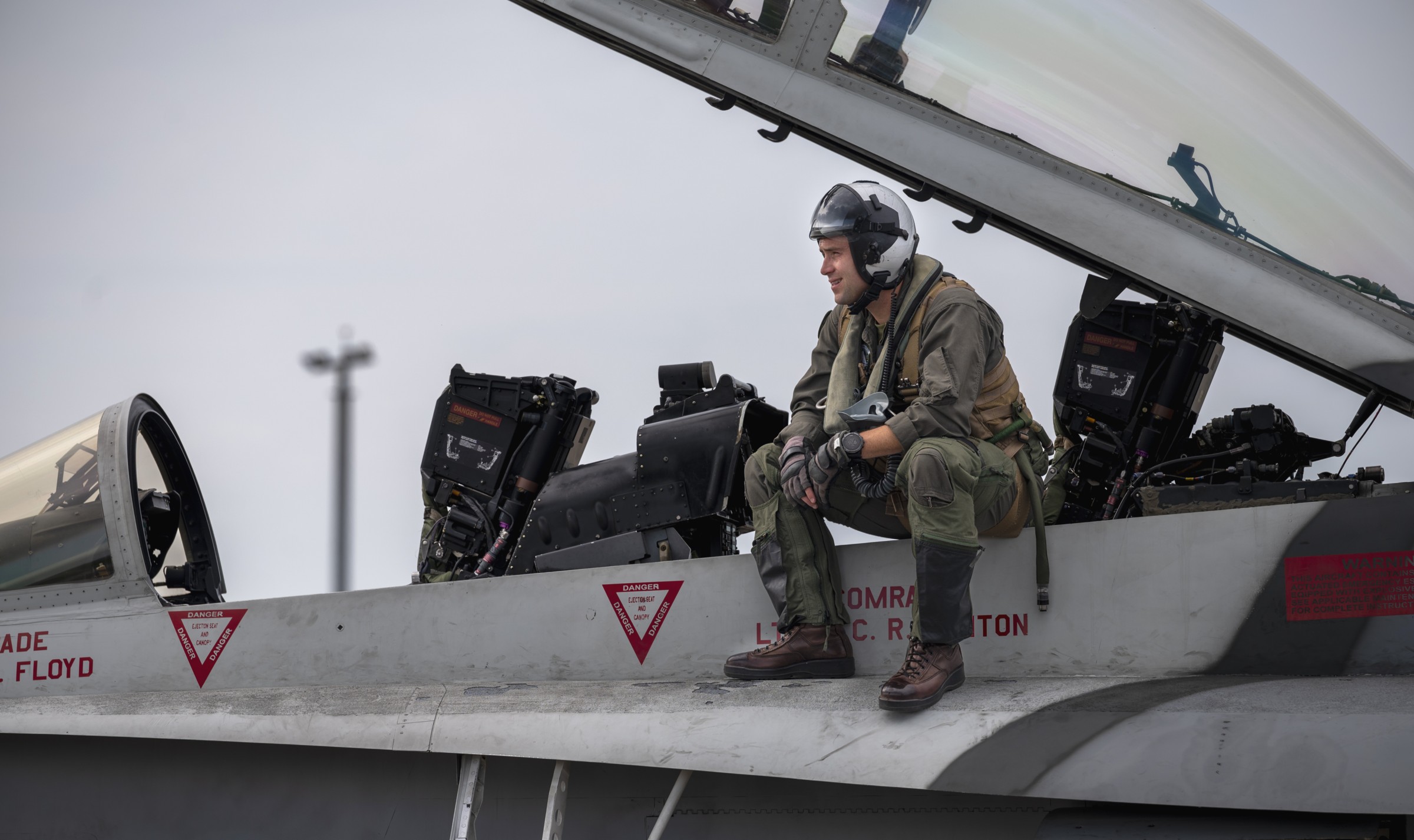 vmfat-101 sharpshooters marine fighter attack training squadron f/a-18d hornet wsep tyndall afb florida 115