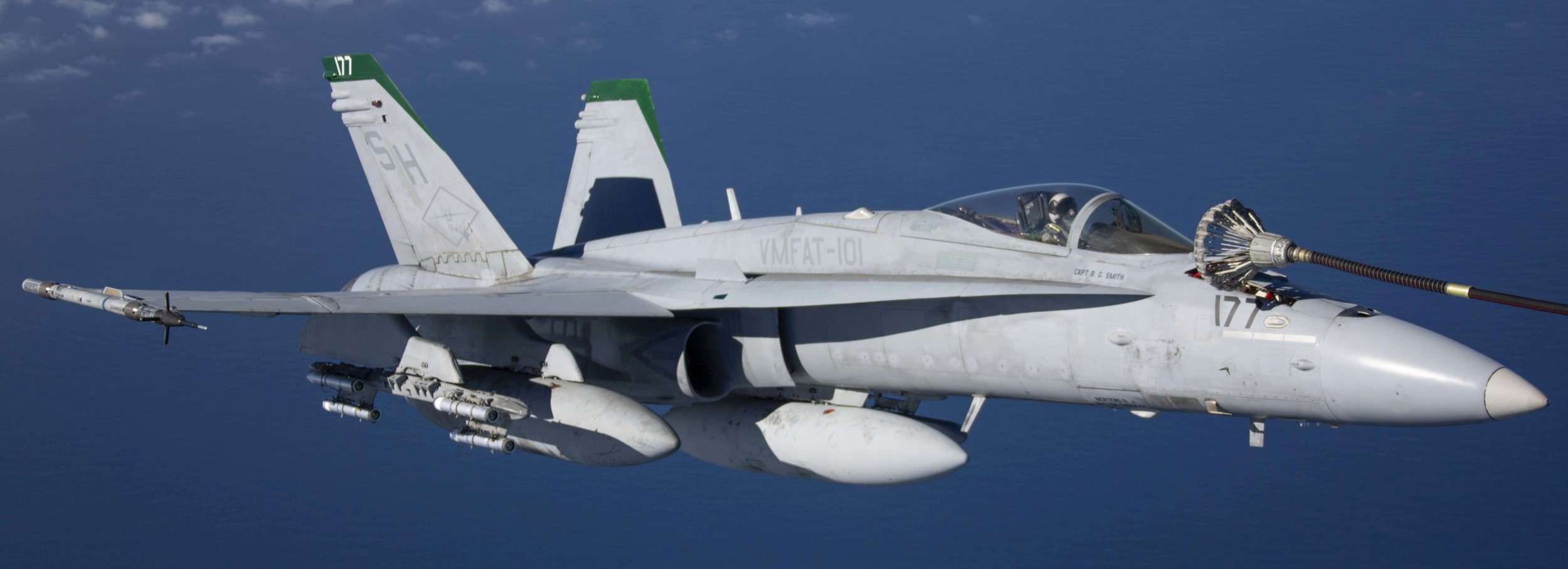 vmfat-101 sharpshooters marine fighter attack squadron usmc f/a-18 hornet replacement 99 exercise winter fury