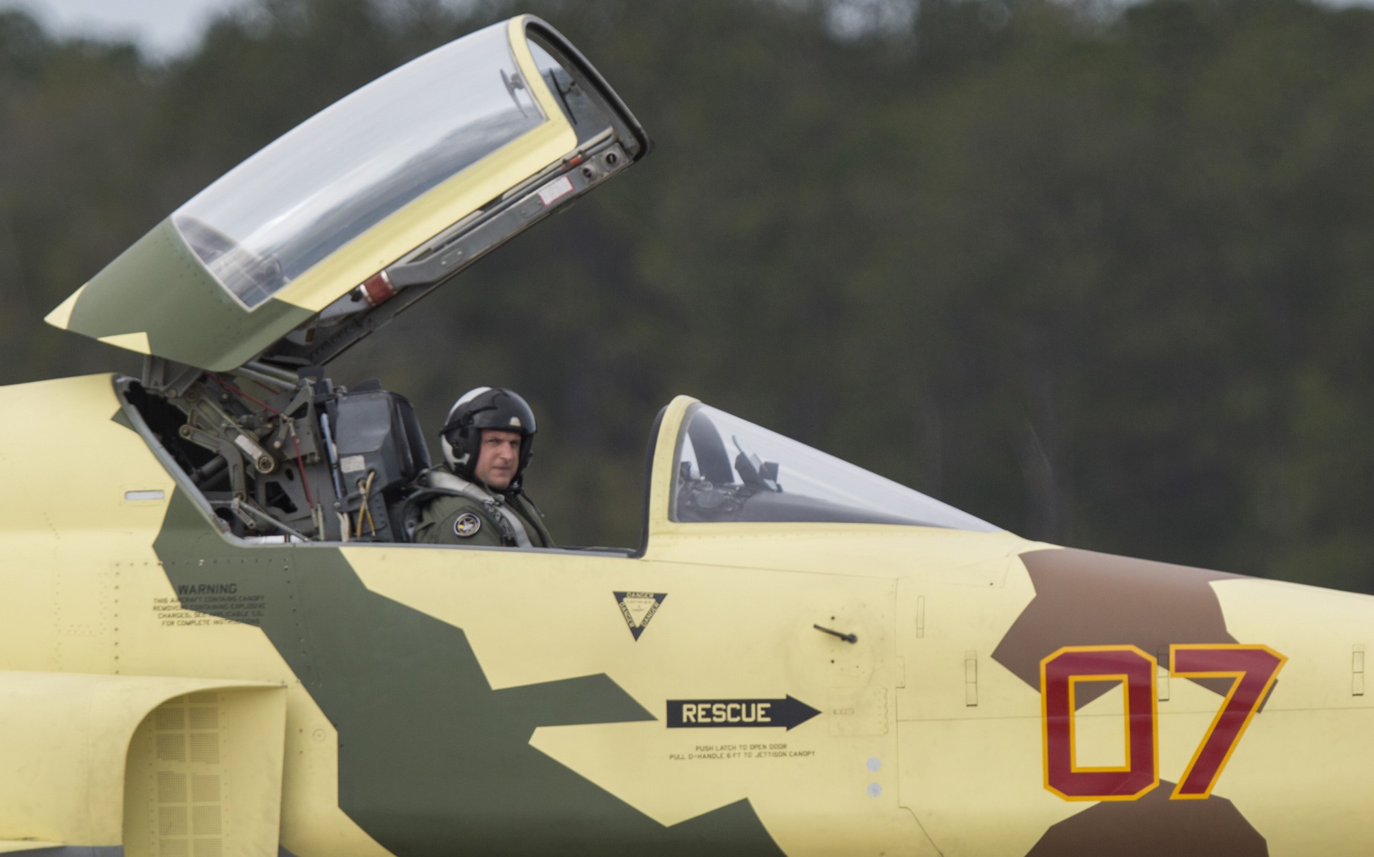 vmft-401 snipers marine fighter training squadron usmc f-5n tiger ii adversary mcas beaufort 23