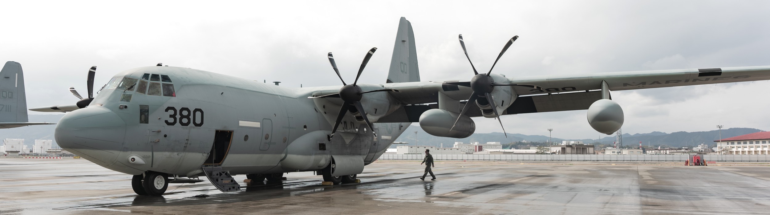 VMGR-152 Sumos Marine Aerial Refueler Transport Squadron