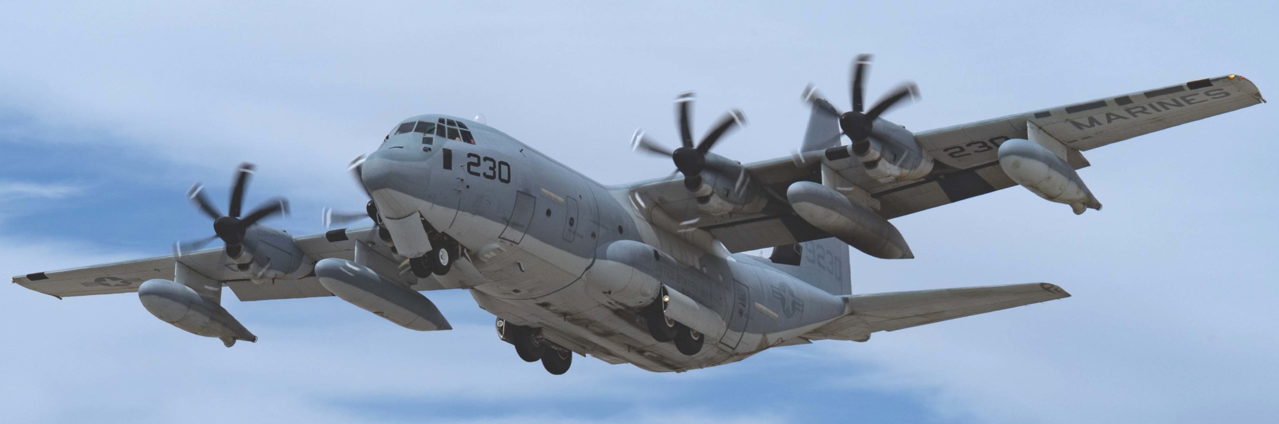 vmgr-352 raiders marine aerial refueler transport squadron kc-130j super hercules usmc nellis afb nevada 91