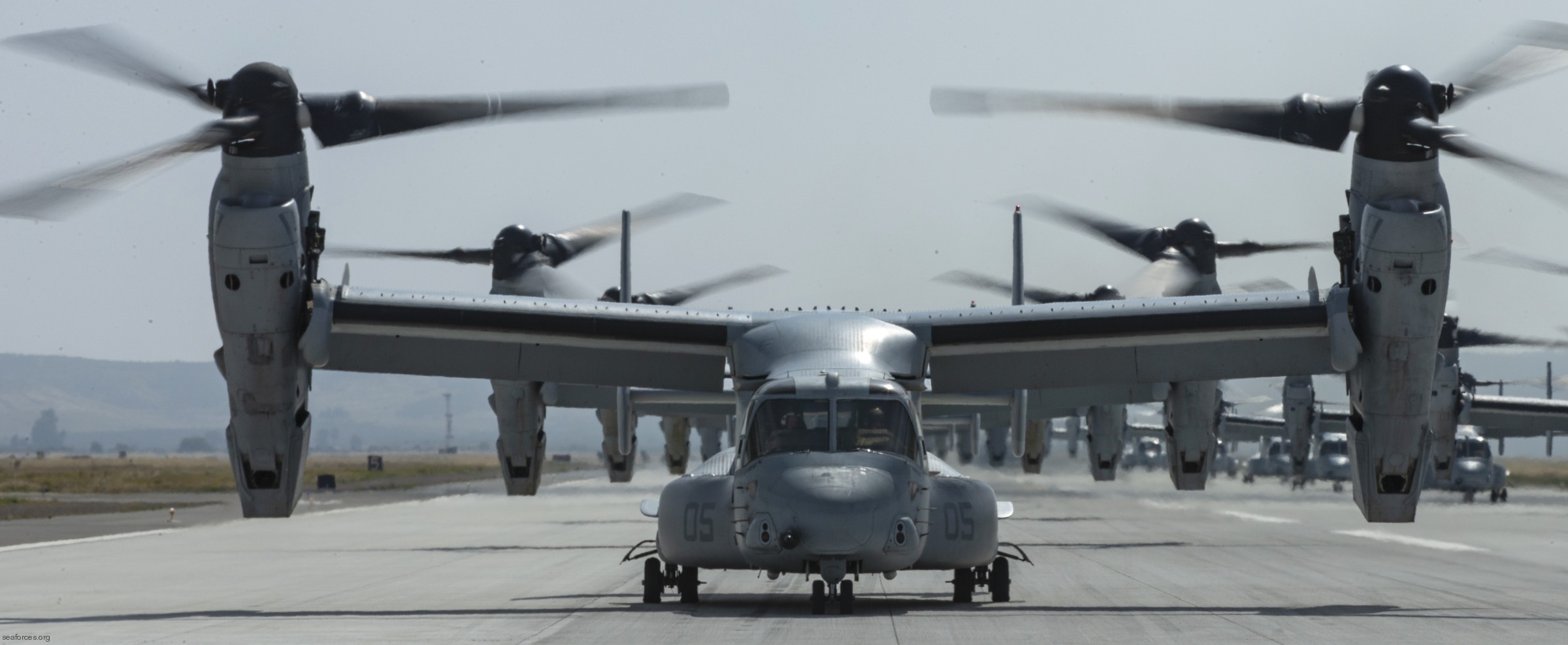 vmm-161 greyhawks mv-22b osprey marine medium tiltrotor squadron usmc 55