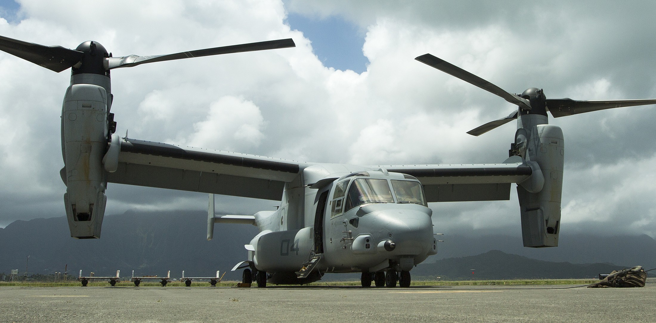 vmm-161 greyhawks mv-22b osprey marine medium tiltrotor squadron usmc 112 kaneohe bay hawaii