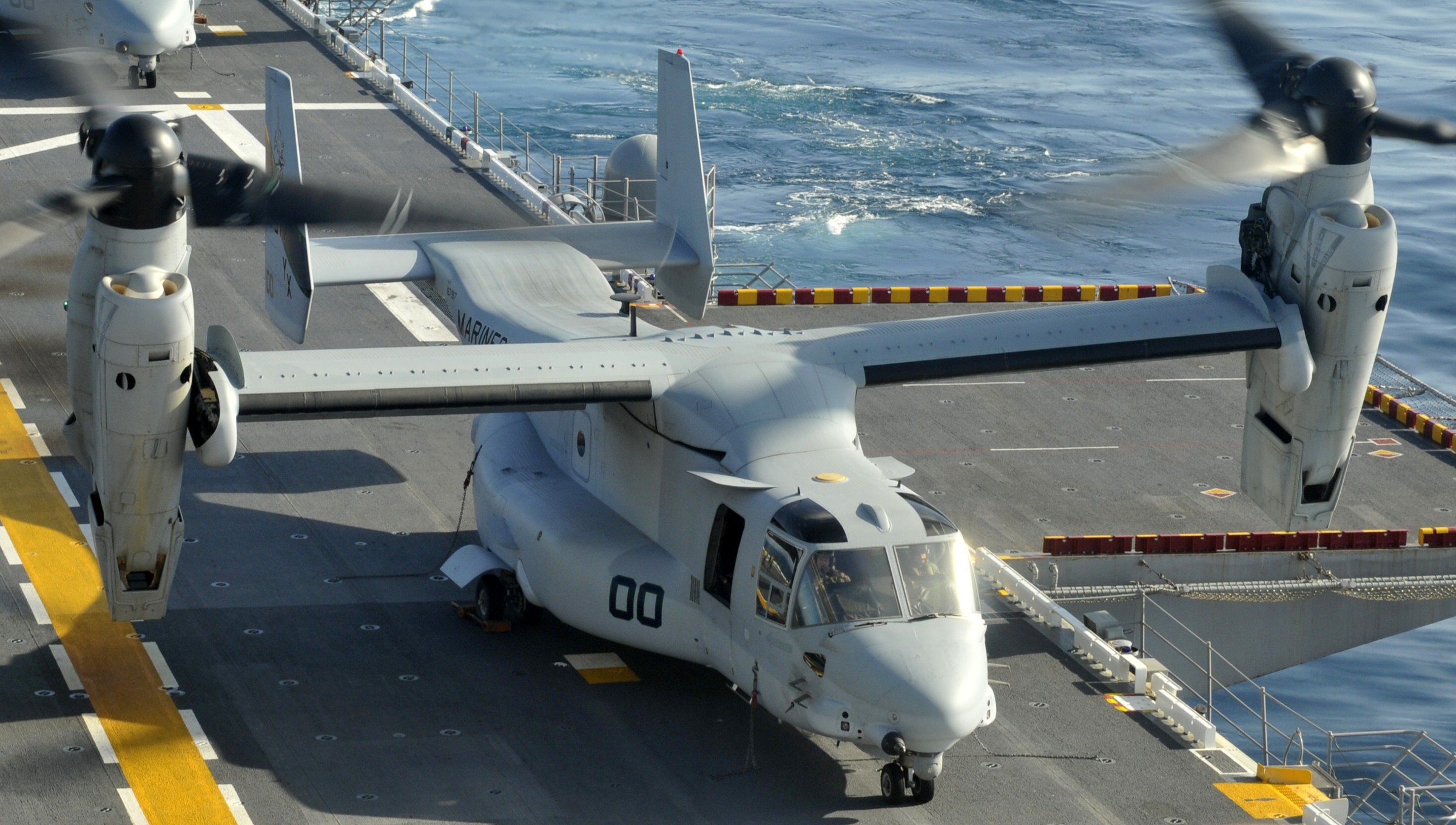 vmm-166 sea elk mv-22b osprey uss peleliu lhd-5 2012 11