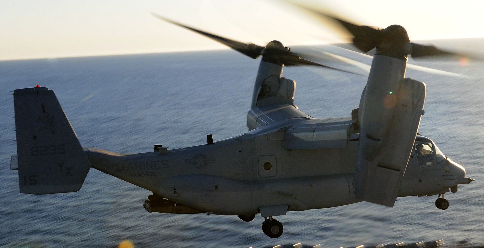 vmm-166 sea elk mv-22b osprey uss carl vinson cvn-70 2013 20