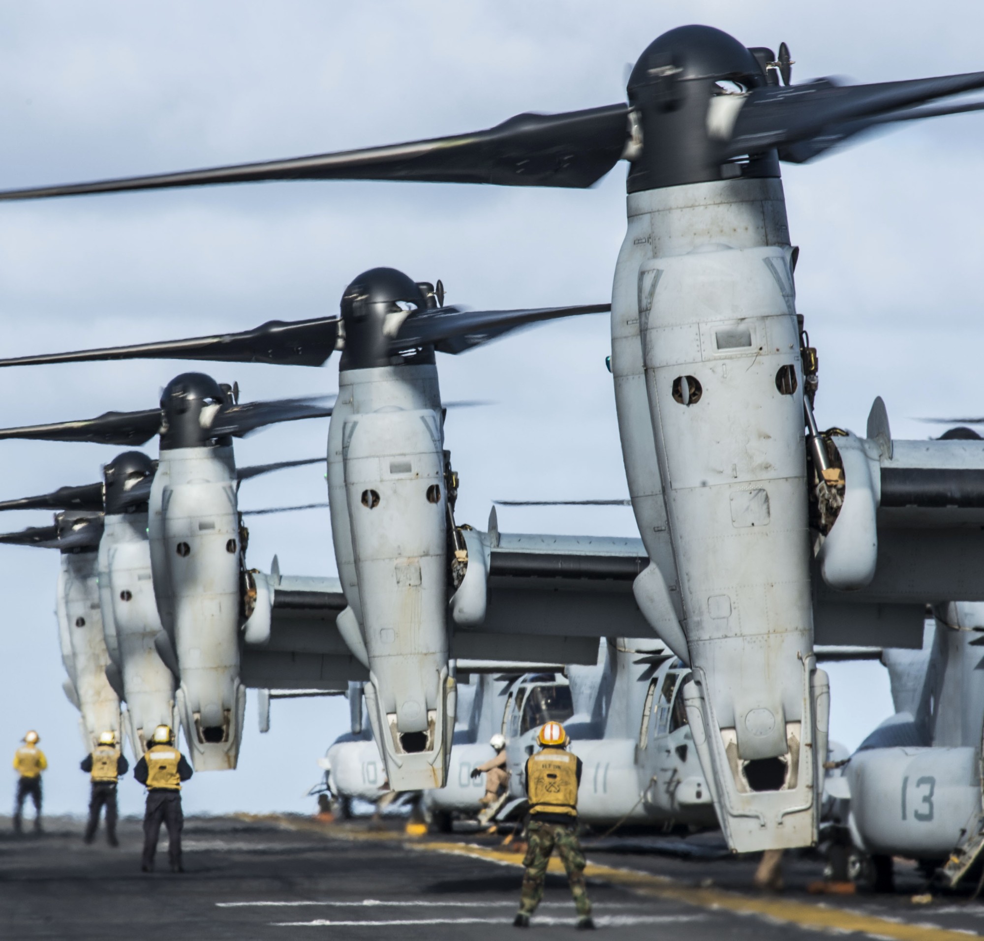 marine medium tiltrotor squadron vmm-166 sea elk mv-22b osprey 2014 34