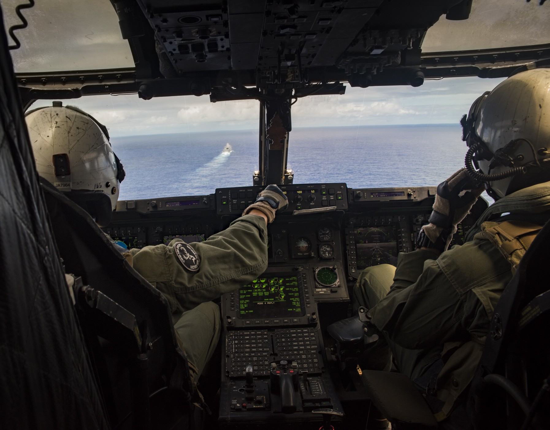 vmm-166 sea elk mv-22b osprey cockpit view 2016 55