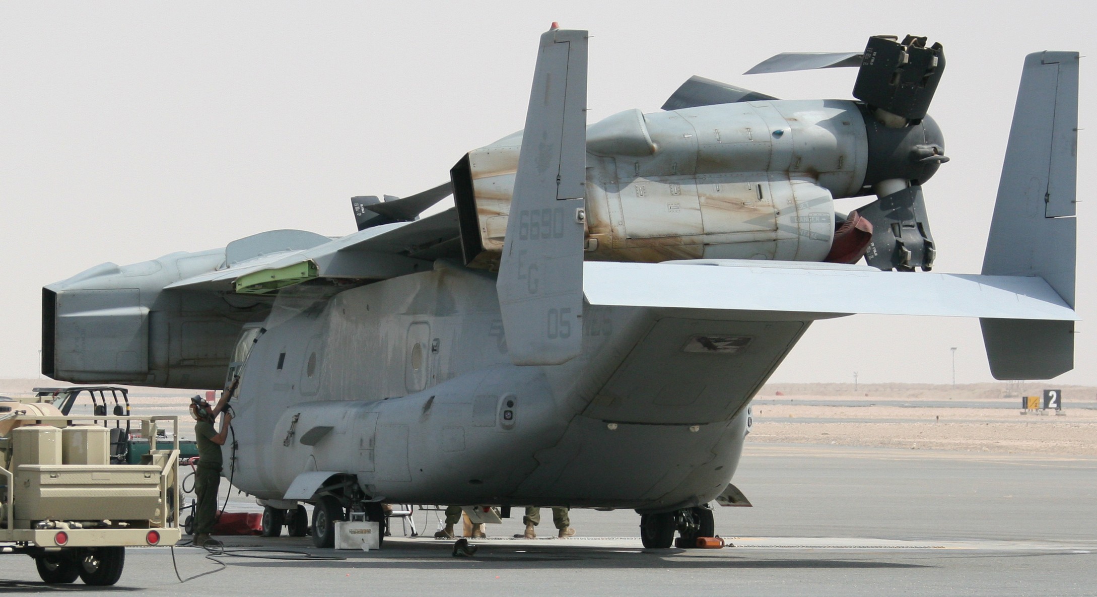 vmm-263 thunder chickens mv-22b osprey udairi army airfield kuwait 2009 106