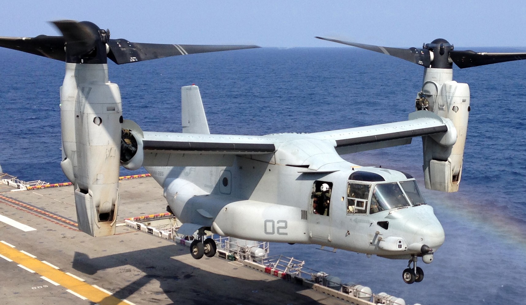 vmm-265 dragons mv-22b osprey uss bonhomme richard lhd-6 2014 30