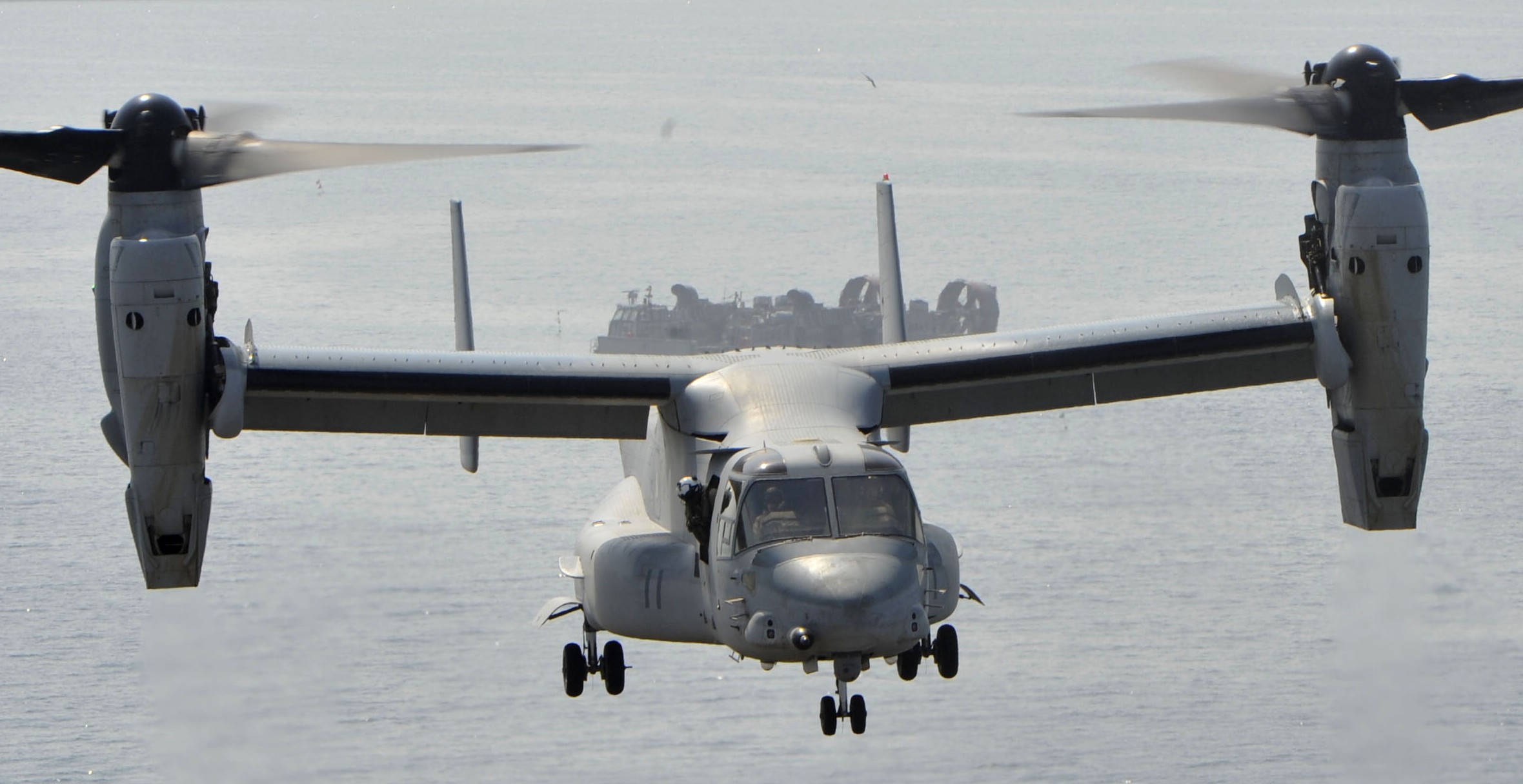 vmm-265 dragons mv-22b osprey uss bonhomme richard lhd-6 2014 31