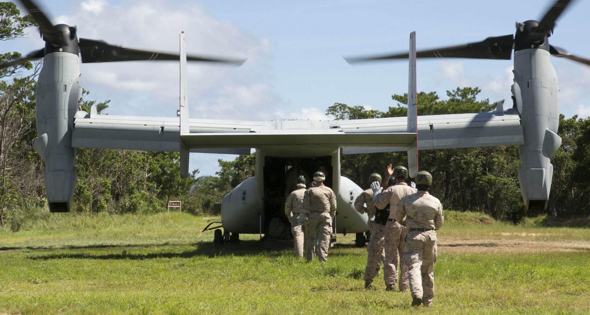 vmm-265 dragons mv-22b osprey okinawa japan 2014 44