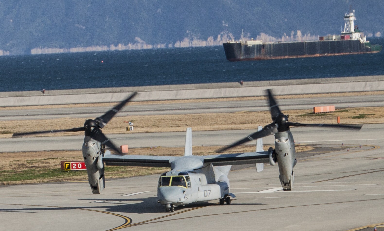 vmm-265 dragons mv-22b osprey mcas iwakuni japan 2014 51