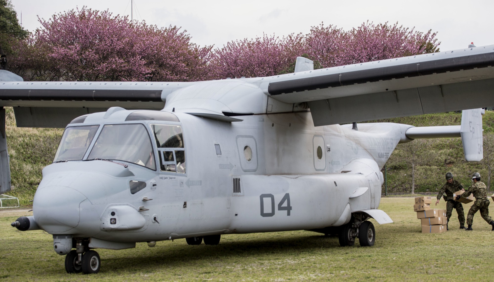 vmm-265 dragons mv-22b osprey japan 2016 77