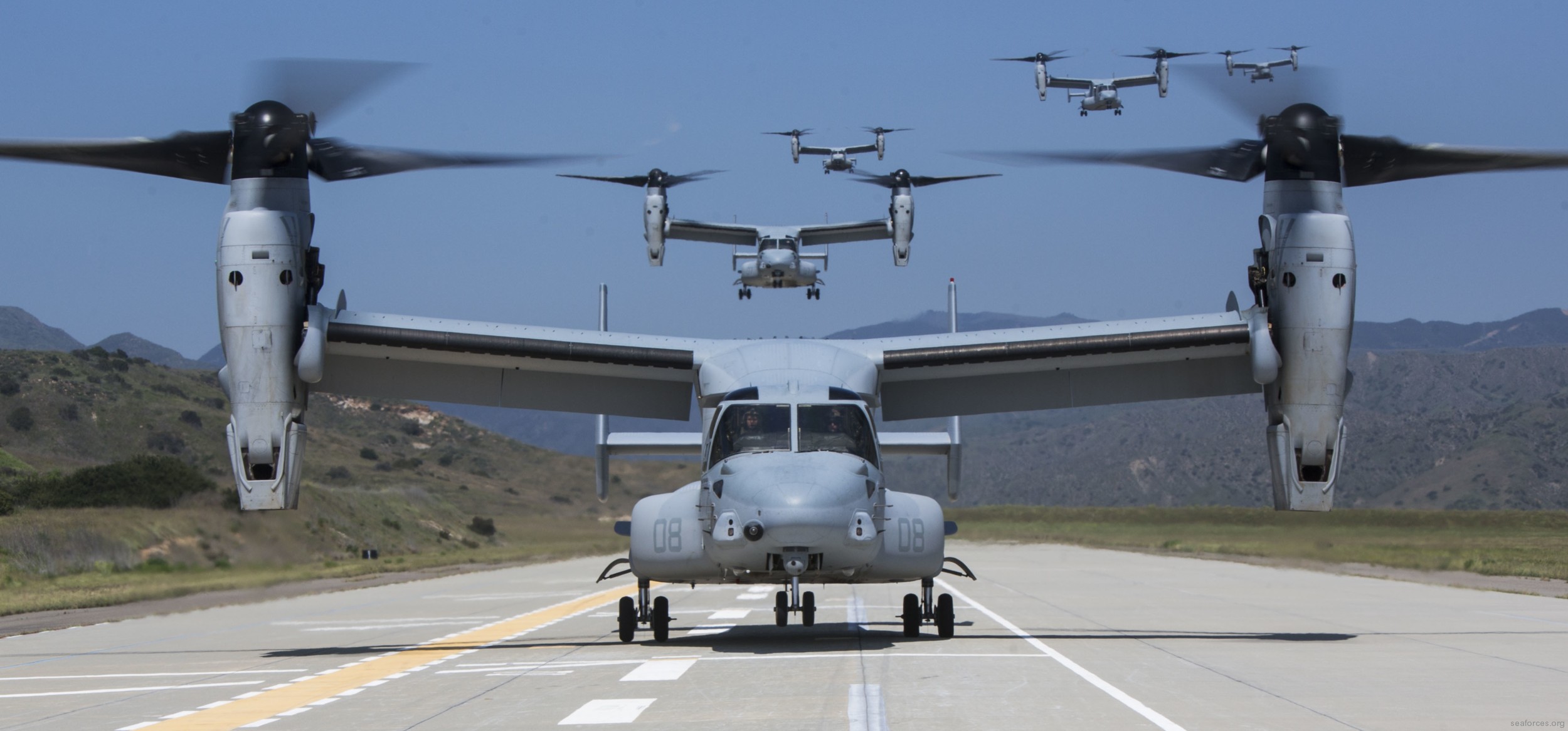 vmm-362 ugly angels marine medium tiltrotor squadron mv-22b osprey 08