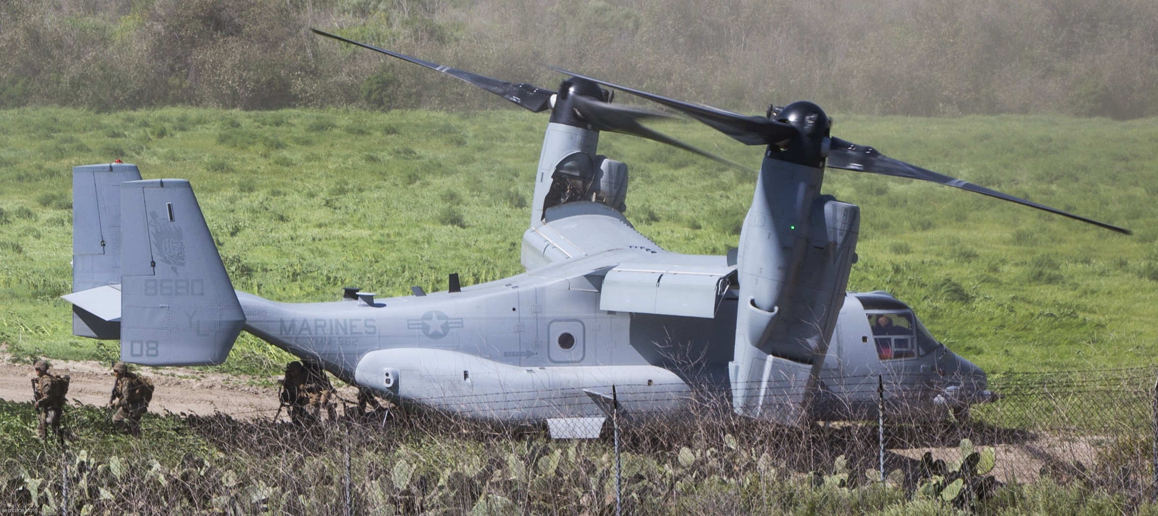 vmm-362 ugly angels marine medium tiltrotor squadron mv-22b osprey 11 mcb camp pendleton