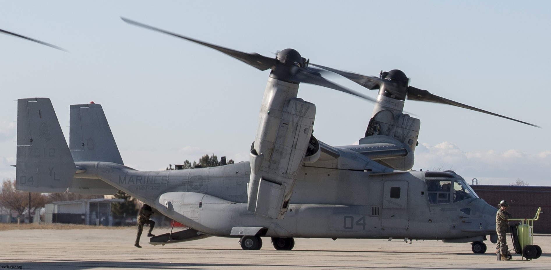 vmm-362 ugly angels marine medium tiltrotor squadron mv-22b osprey 23