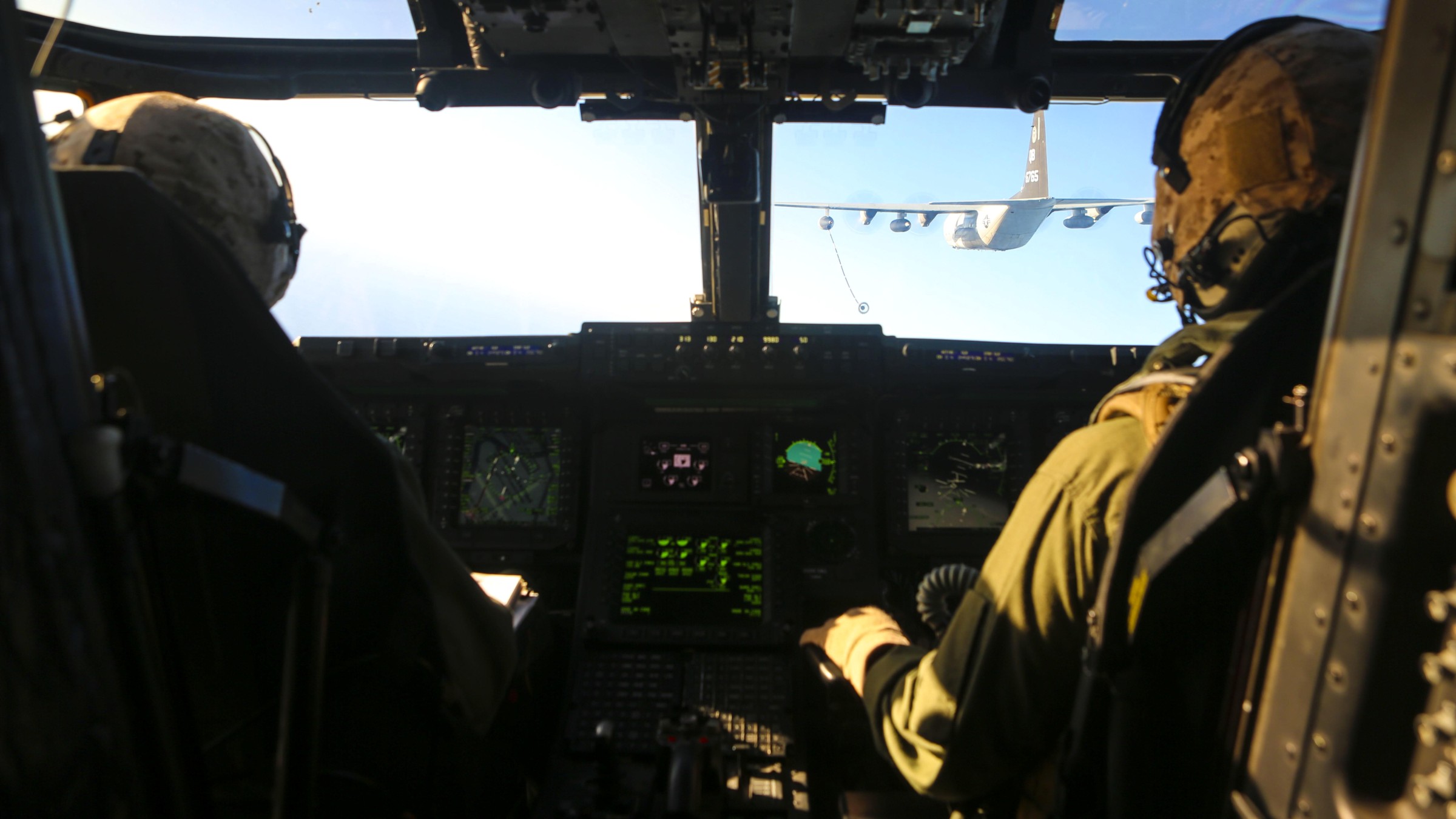 vmm-363 red lions mv-22b osprey inflight refueling 2015 07