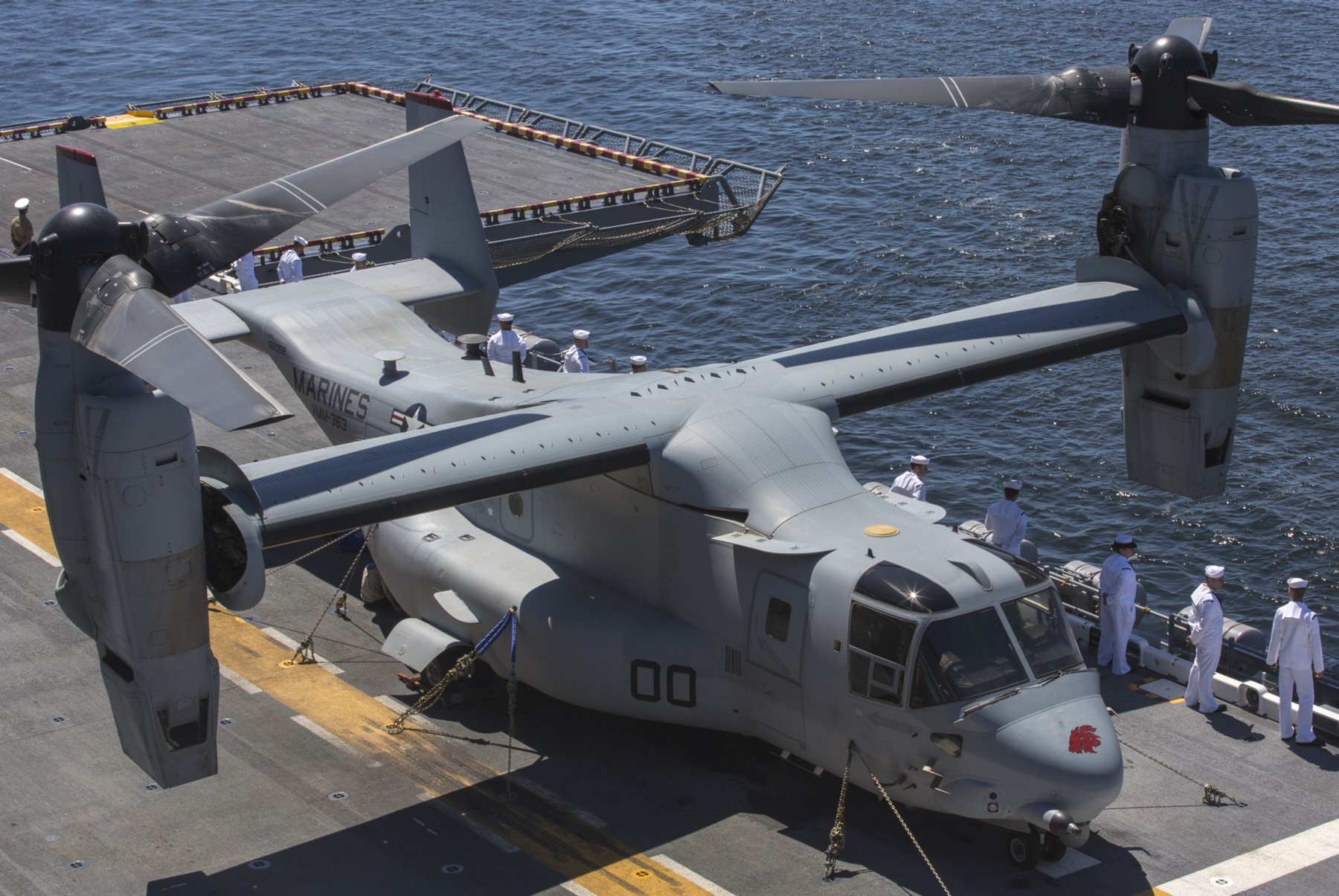 vmm-363 red lions mv-22b osprey uss boxer lhd-4 2015 37