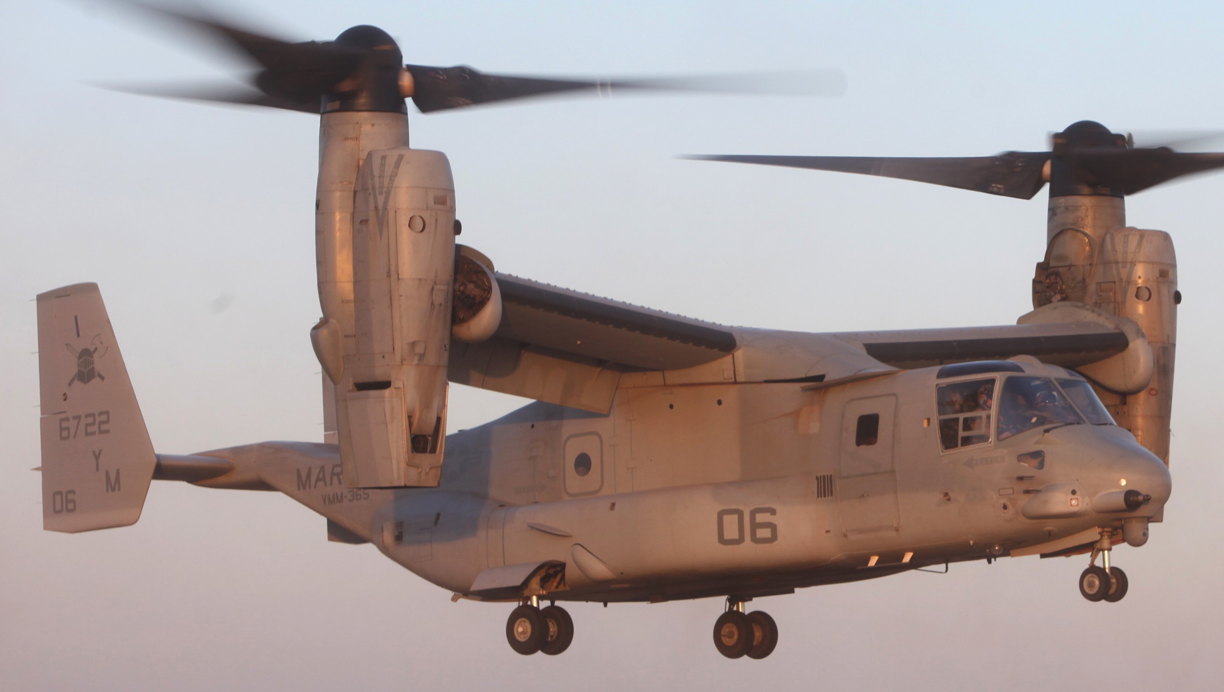 vmm-365 blue knights mv-22b osprey afghanistan 2012 26