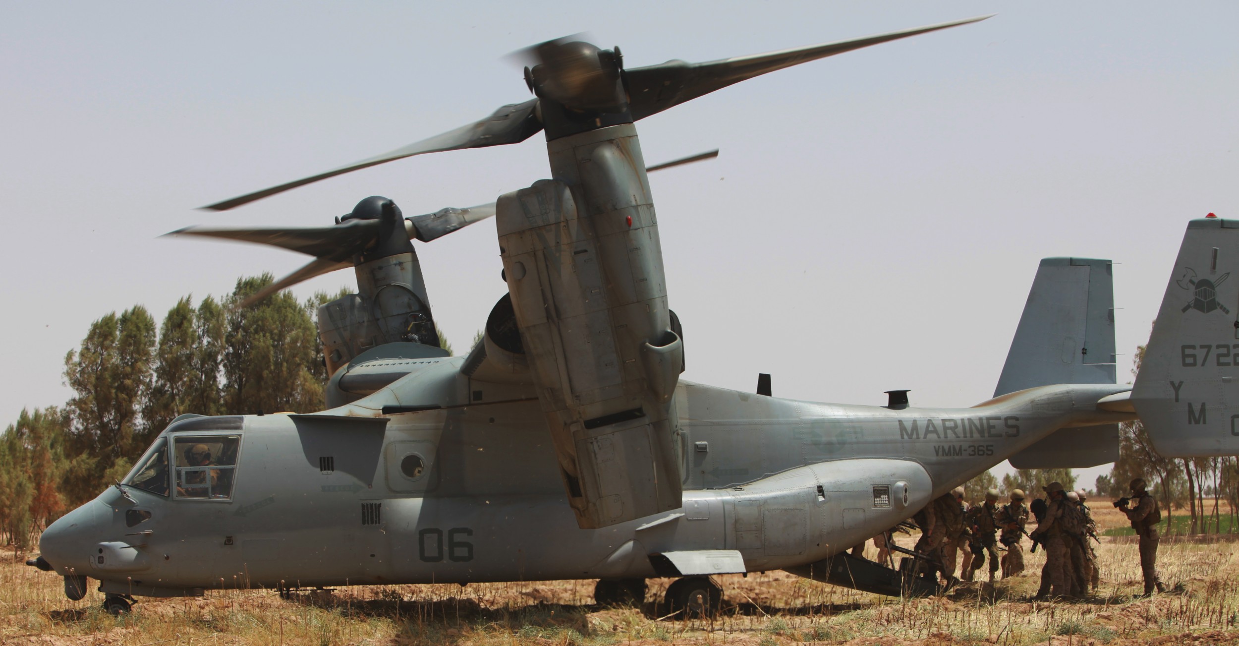 vmm-365 blue knights mv-22b osprey afghanistan 2012 27