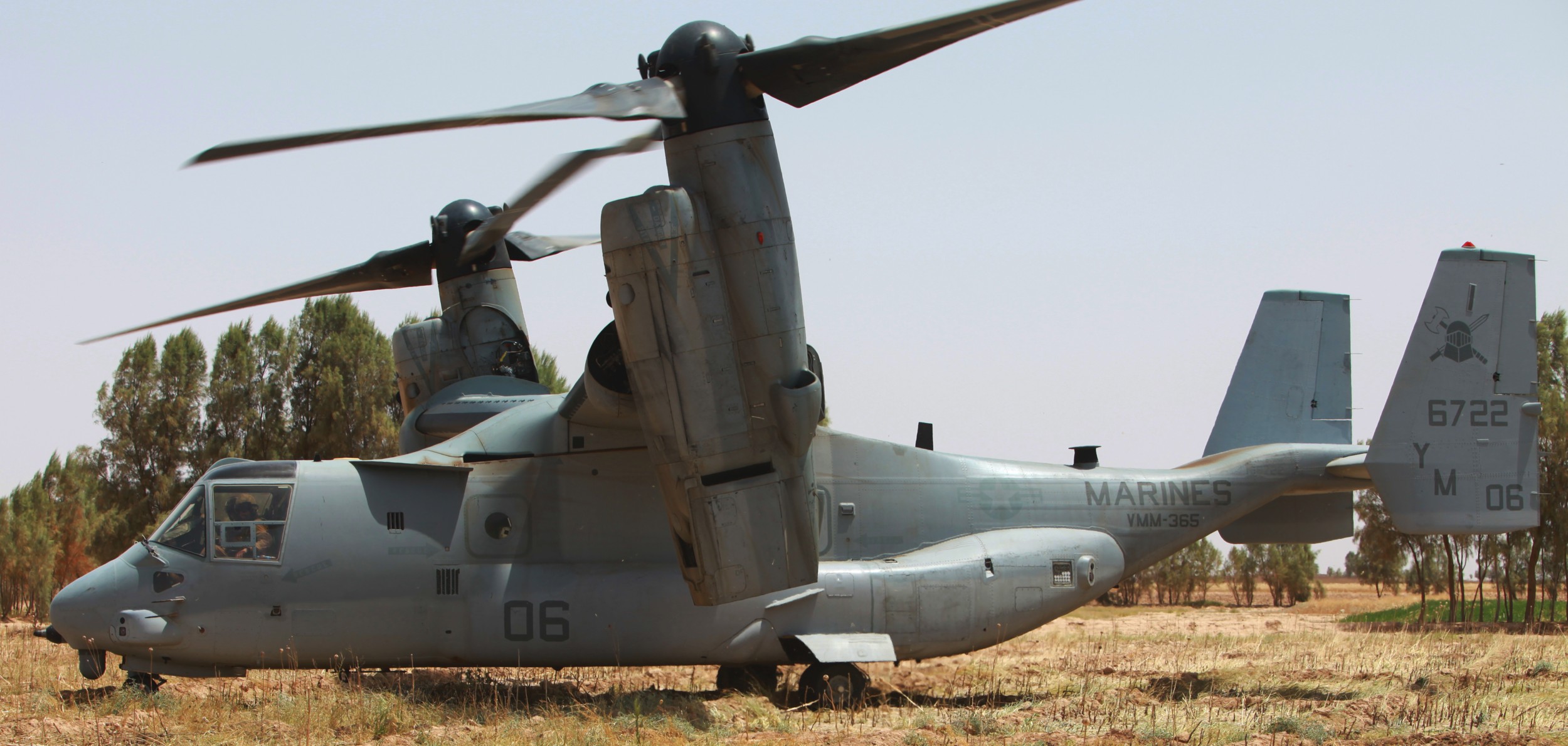 vmm-365 blue knights mv-22b osprey afghanistan 2012 28
