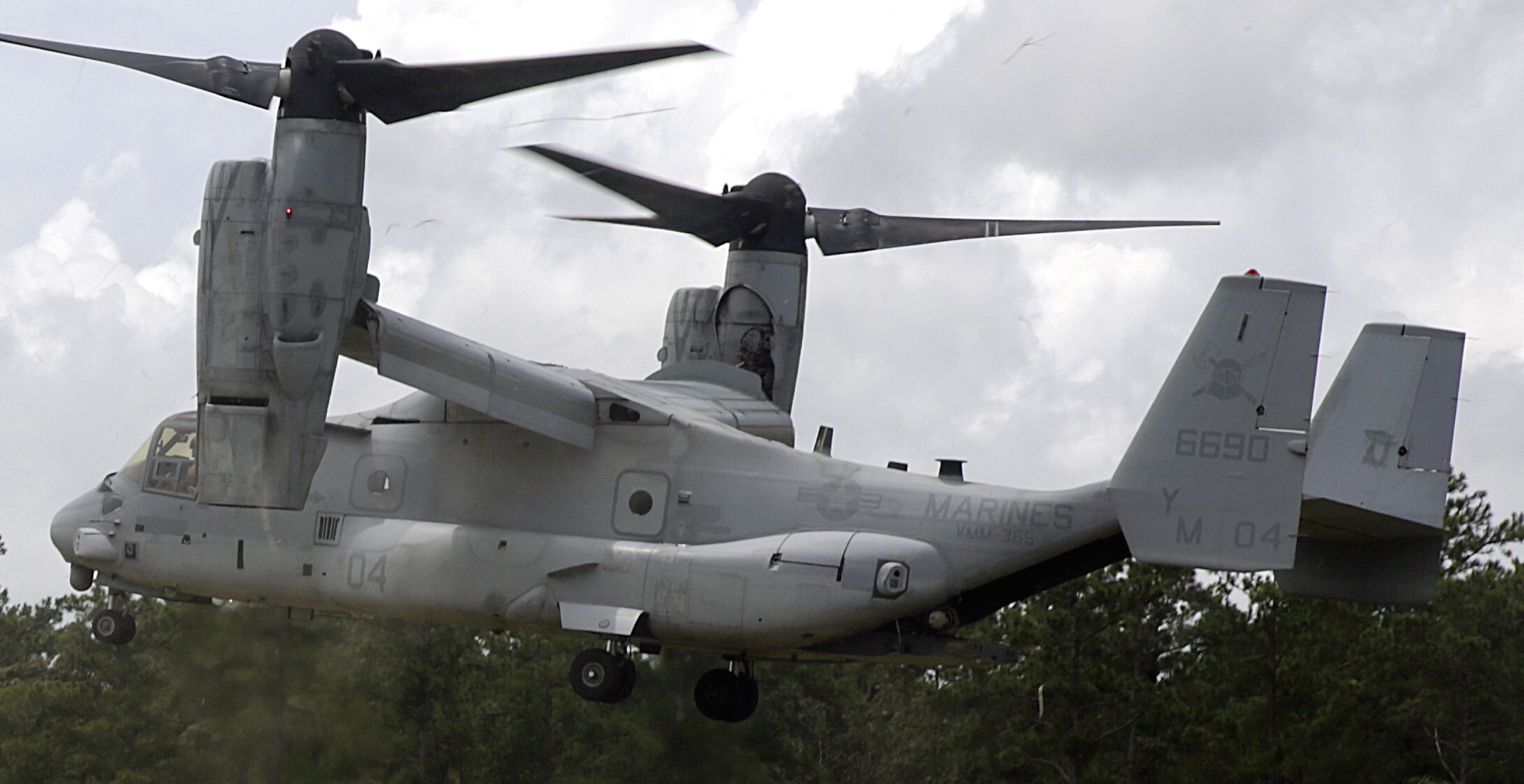 vmm-365 blue knights mv-22b osprey mcb camp lejeune 2015 51