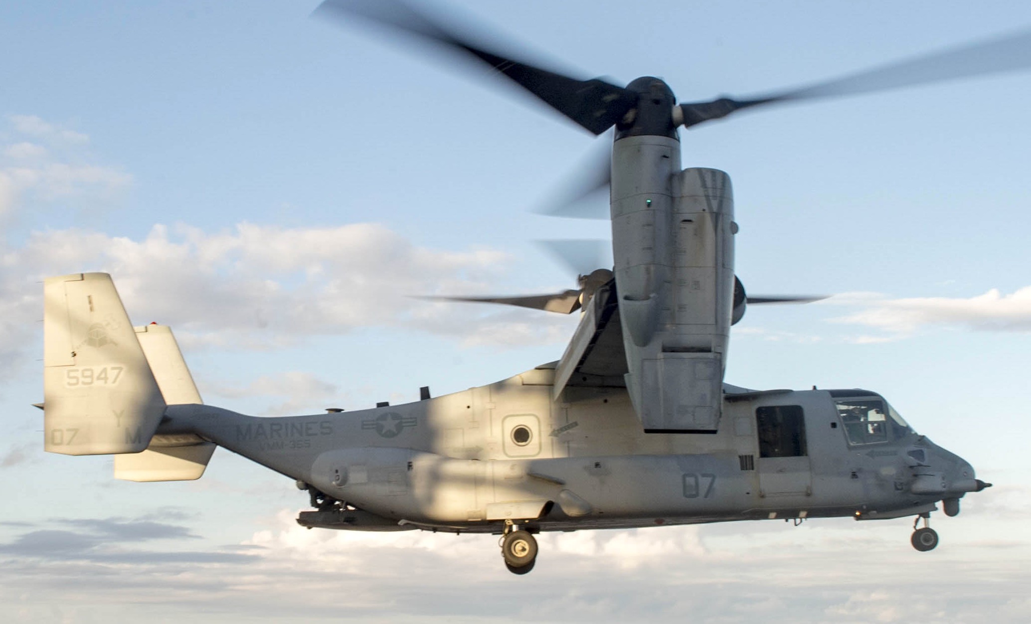 vmm-365 blue knights mv-22b osprey uss dwight d. eisenhower cvn-69 2015 56