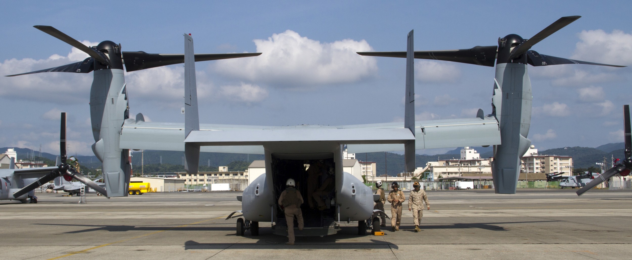 vmm-561 pale horse marine medium tiltrotor squadron mv-22b osprey usmc 10