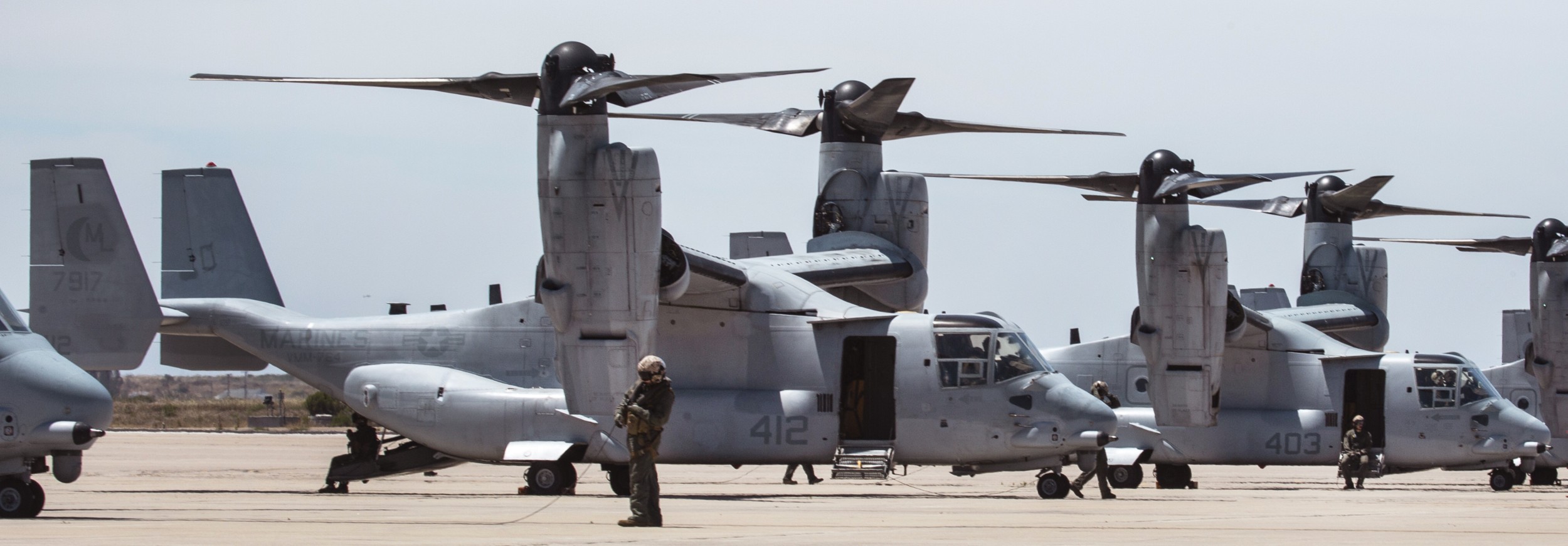 vmm-764 moonlight marine maeium tiltrotor squadron usmc reserve mv-22b osprey 16