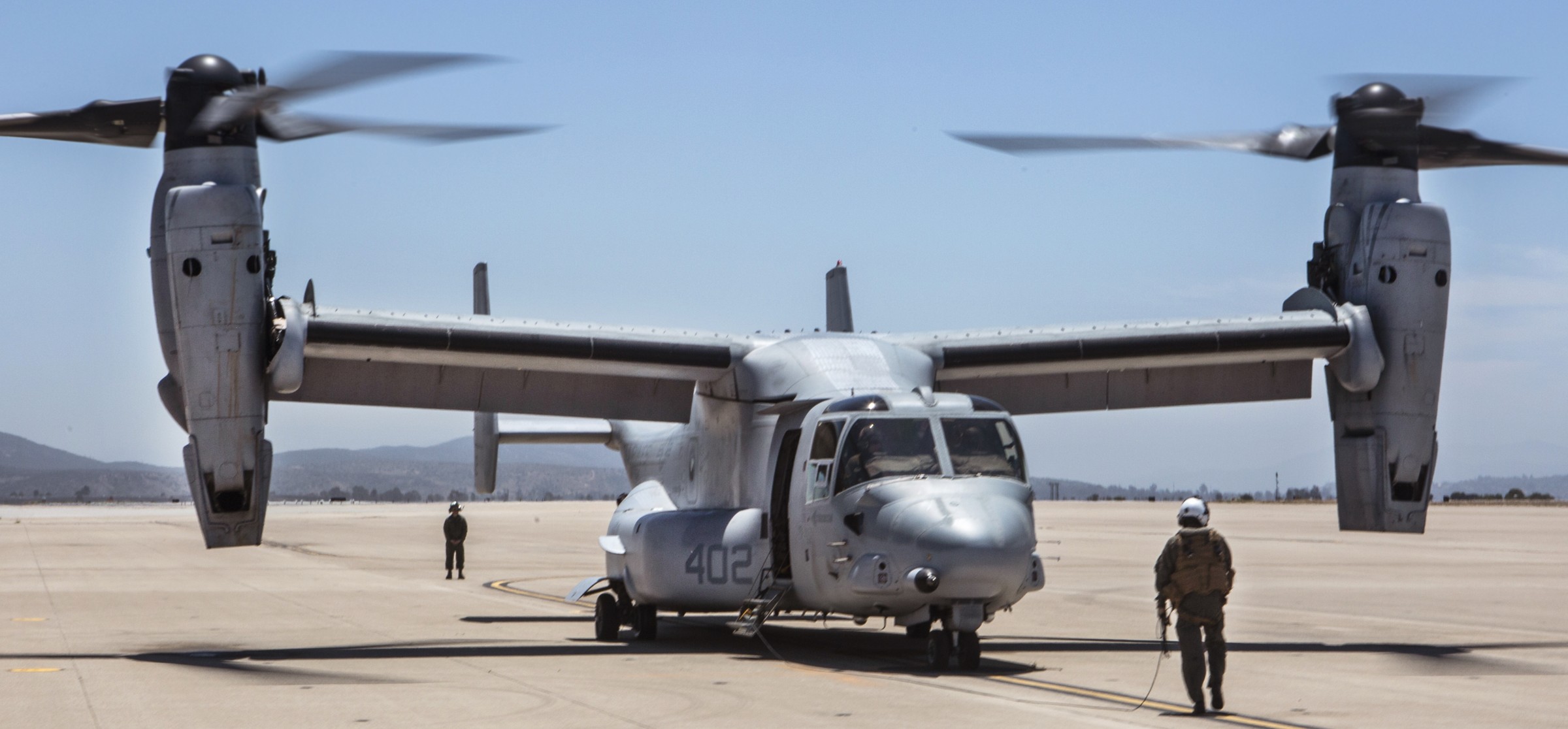 vmm-764 moonlight marine maeium tiltrotor squadron usmc reserve mv-22b osprey 17