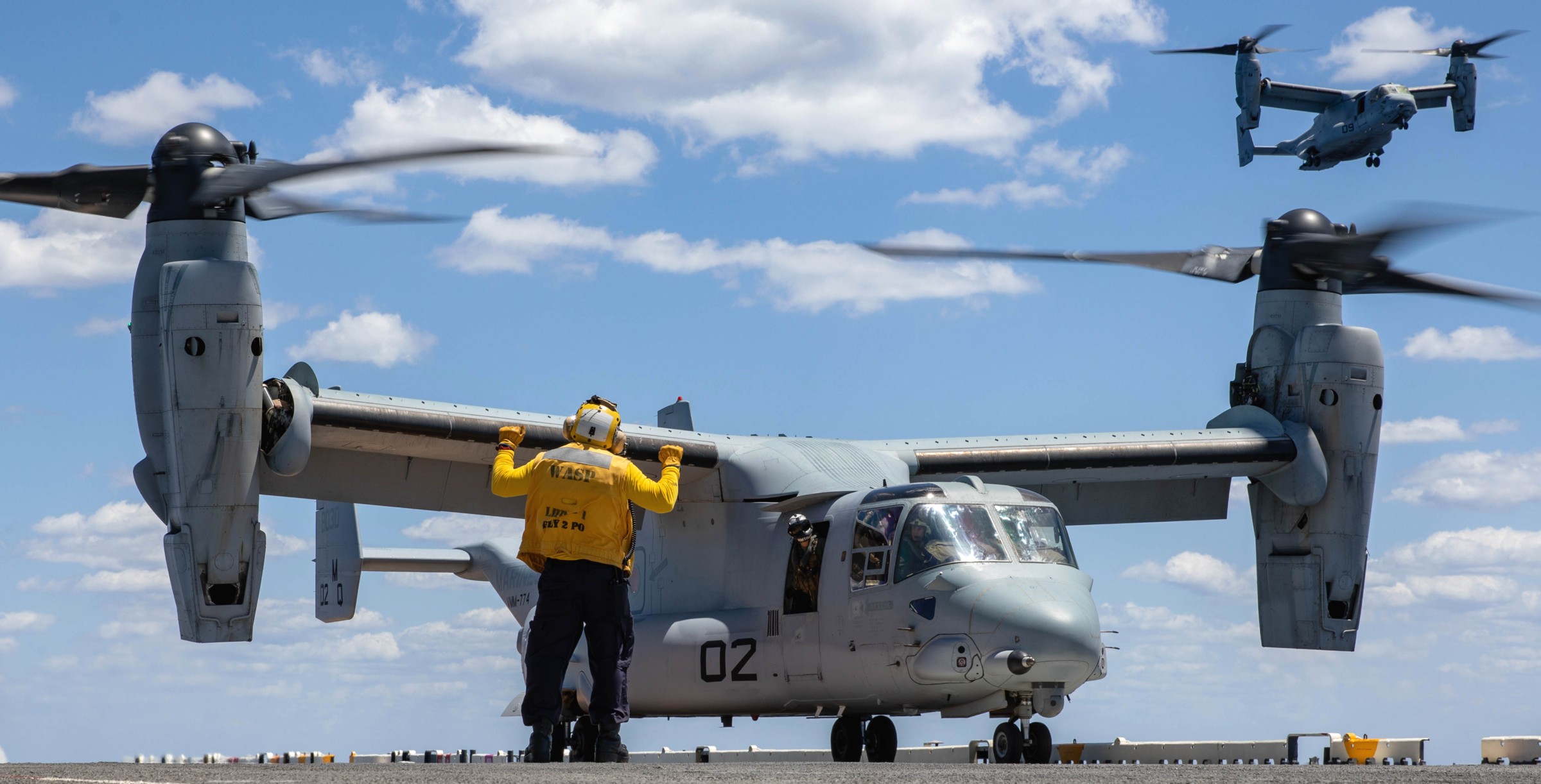 vmm-774 wild goose marine medium tiltrotor squadron mv-22b osprey usmc reserve uss wasp 20