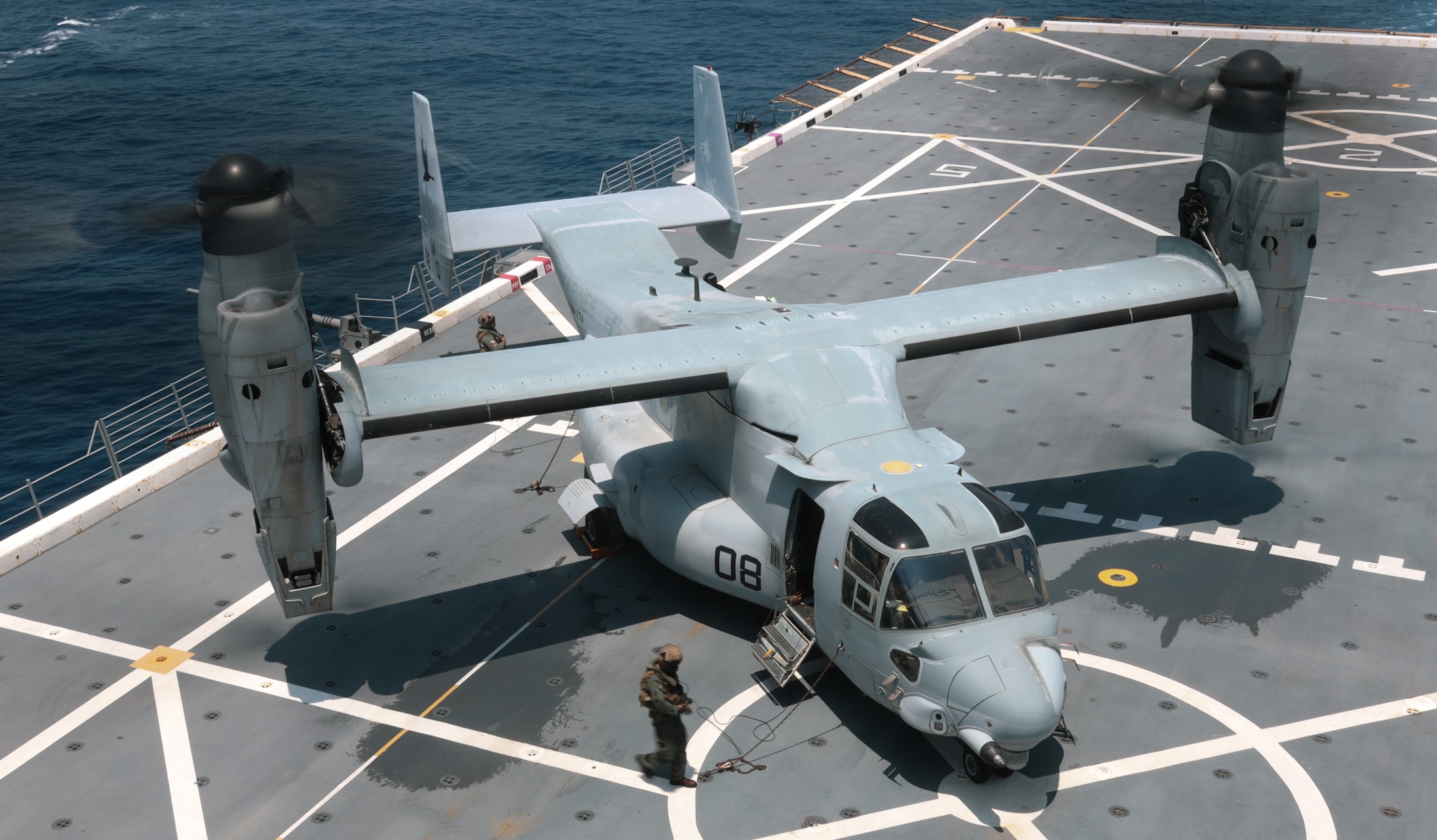 vmm-774 wild goose marine medium tiltrotor squadron mv-22b osprey usmc reserve uss new york lpd-21 30